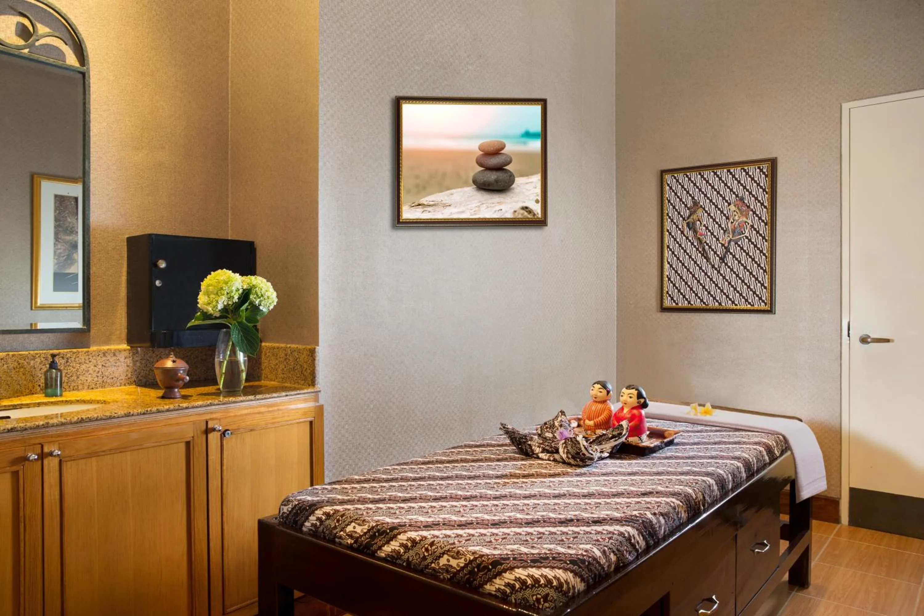 Spa and wellness centre/facilities, Bed in Ascott Jakarta