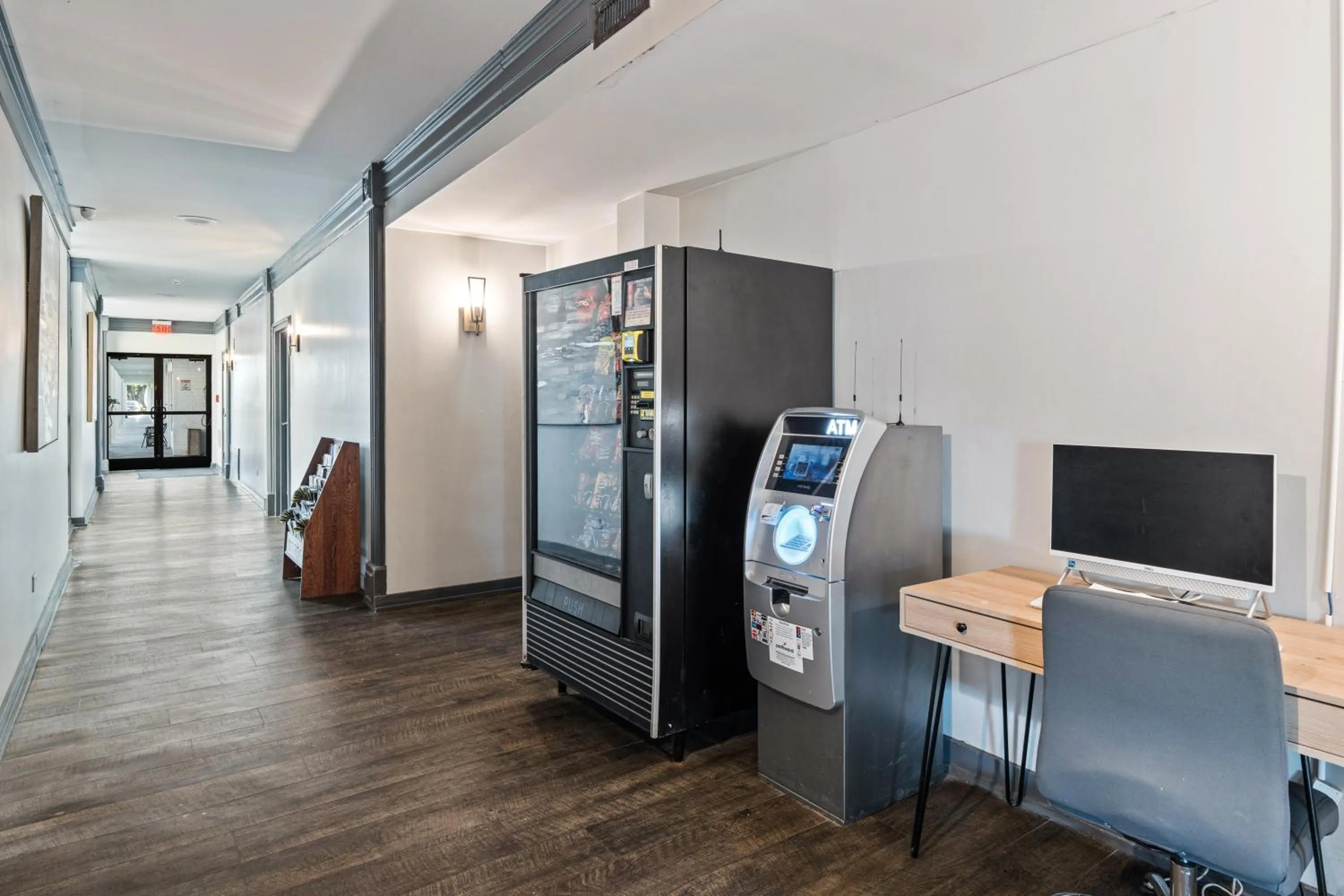 vending machine in Plantation Inn