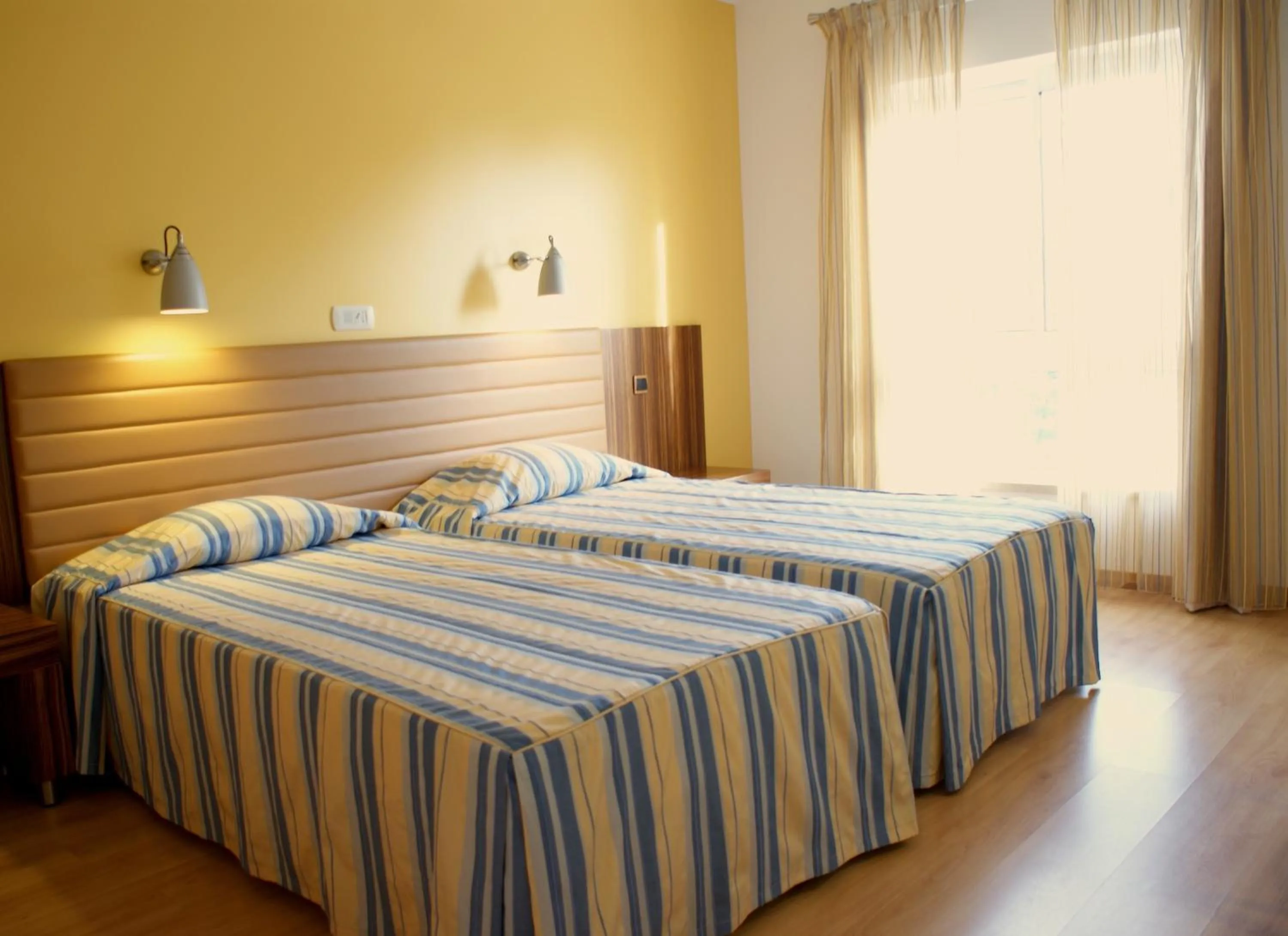 Day, Bed in Hotel O Novo Principe