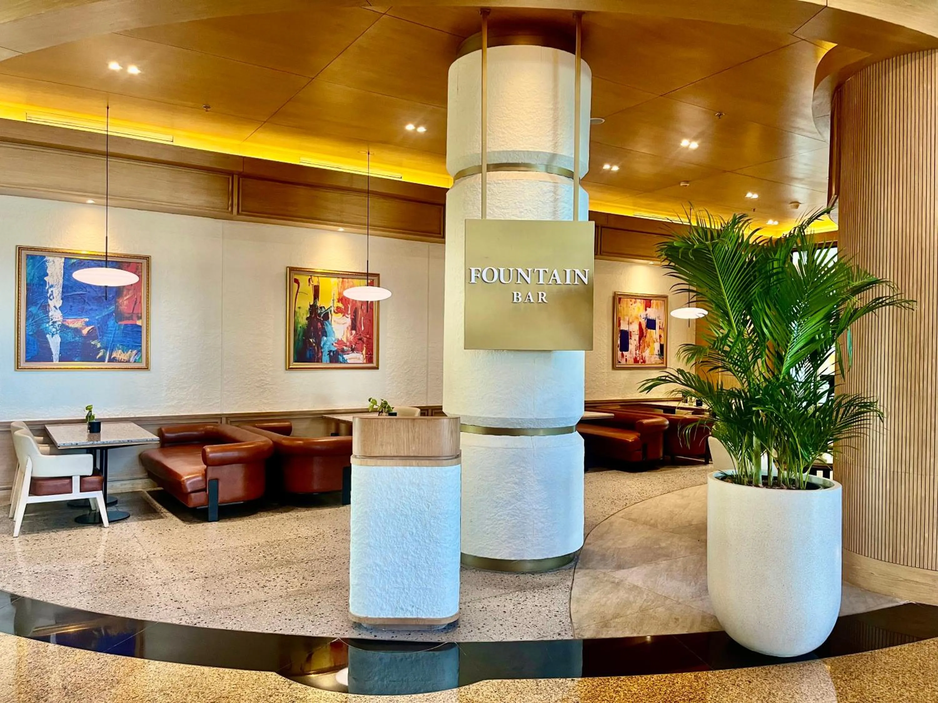 Lounge or bar in The Acacia Hotel Jakarta