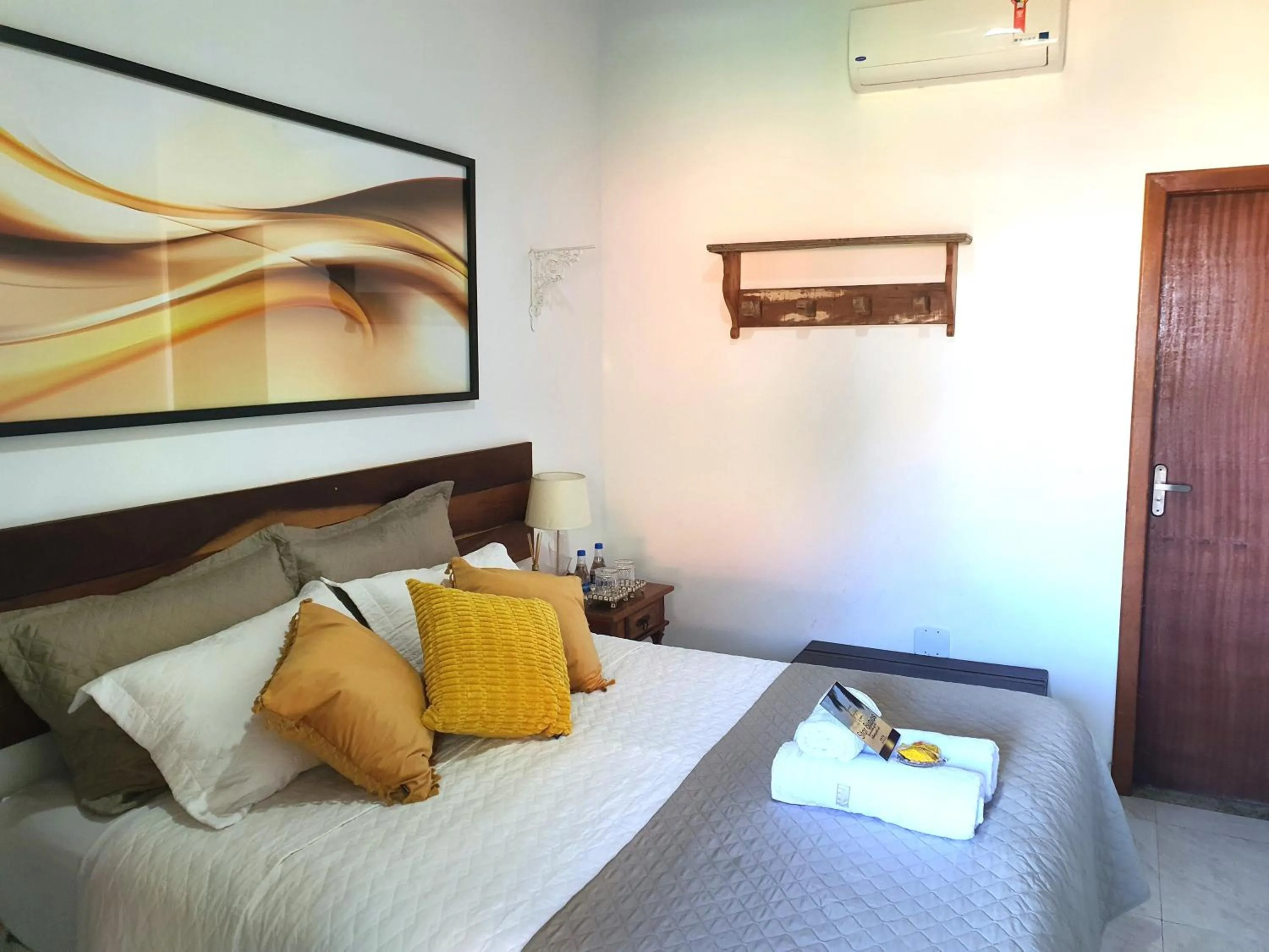 Bed in Star Búzios Pousada