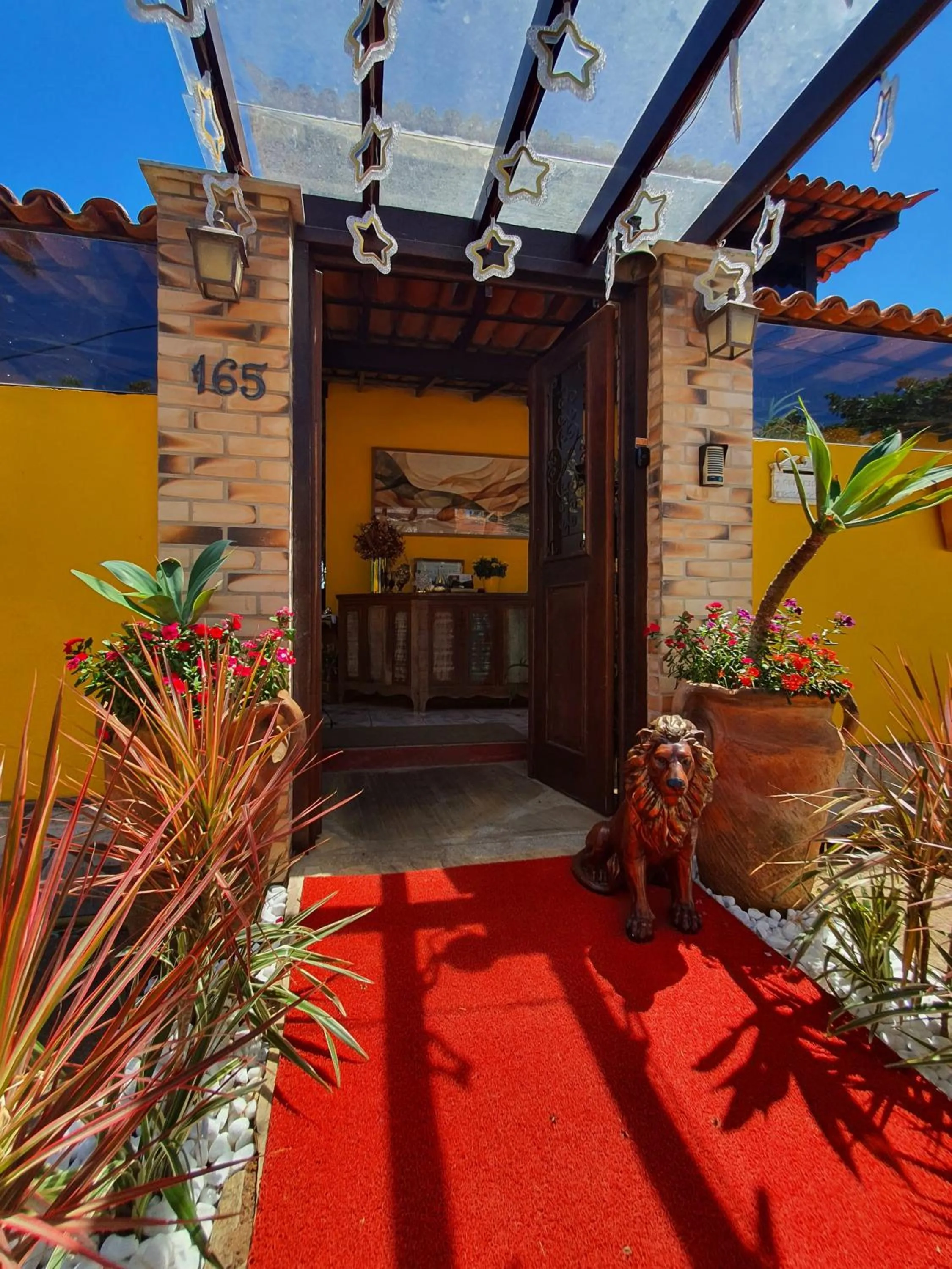 Facade/entrance in Star Búzios Pousada