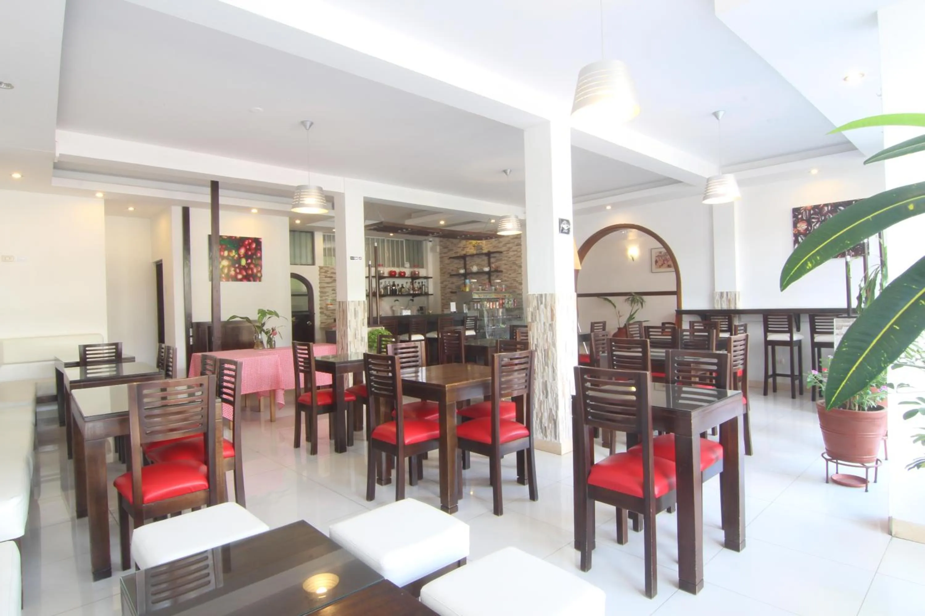 Restaurant/places to eat in Hotel Rio Mayo