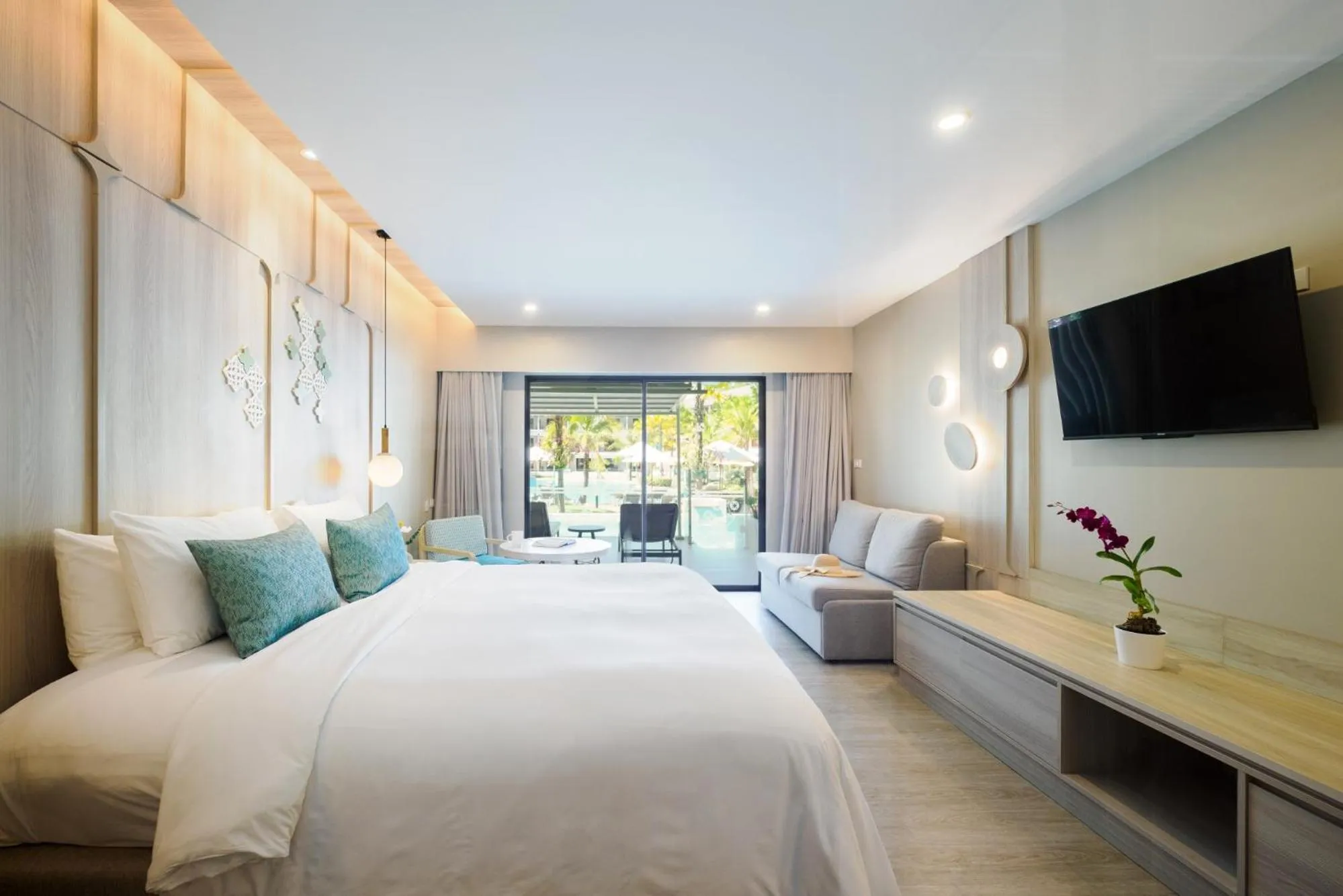 Bedroom, Bed in Katathani Phuket Beach Resort - SHA Extra Plus