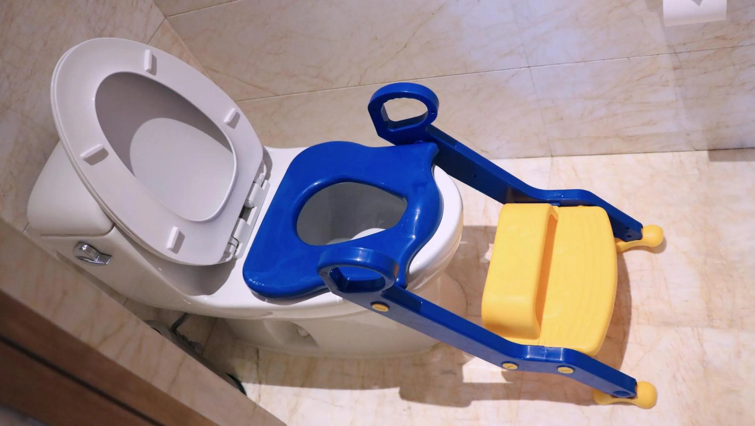 children in Wanda Vista Taiyuan