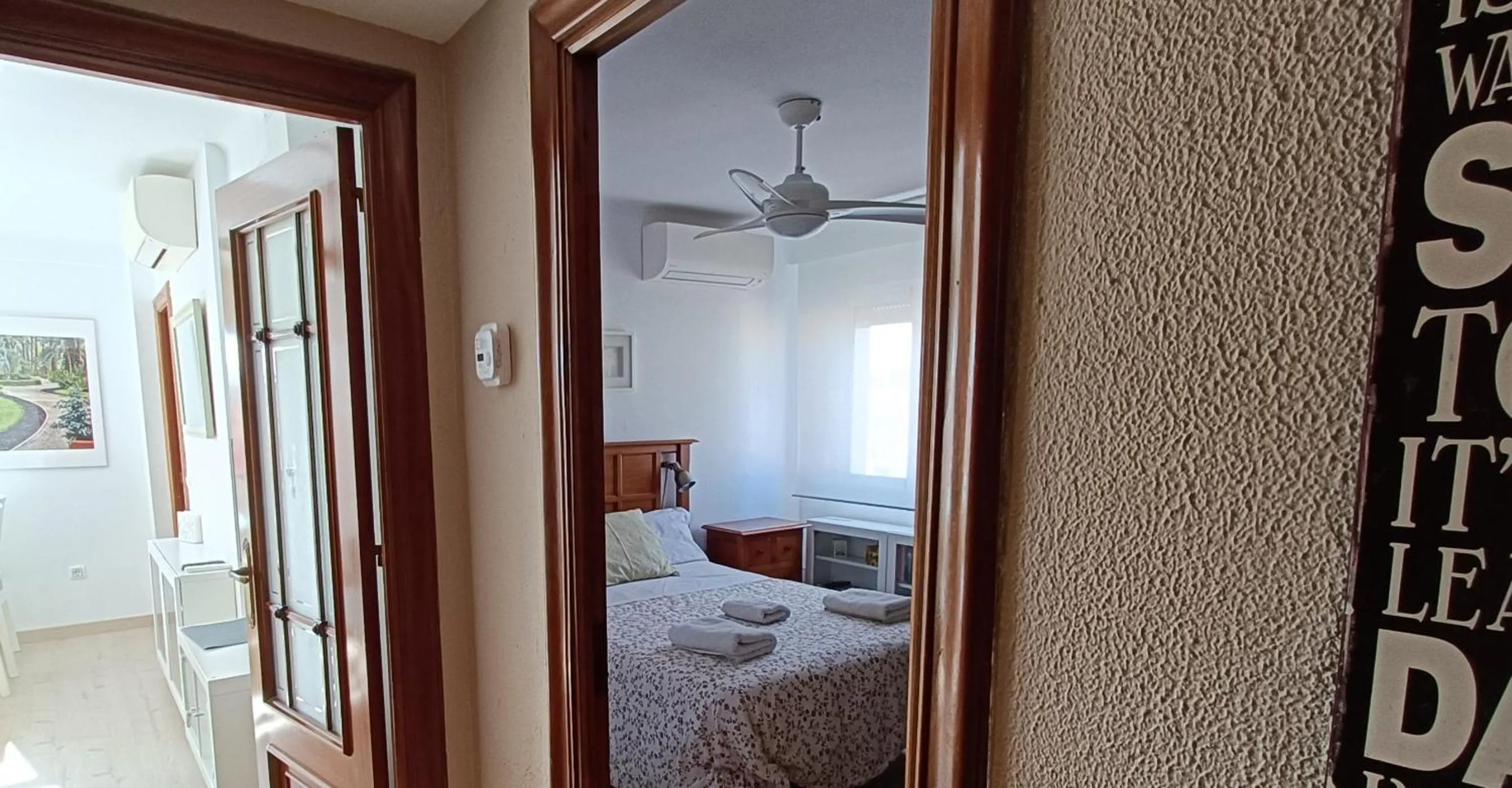 Living room, Bed in Torre del Carmen Malaga
