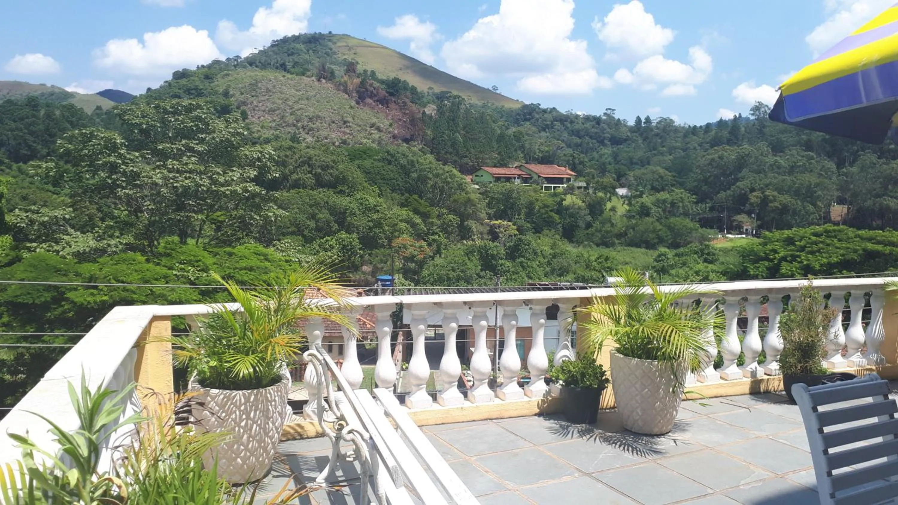 Morada Recanto das Flores