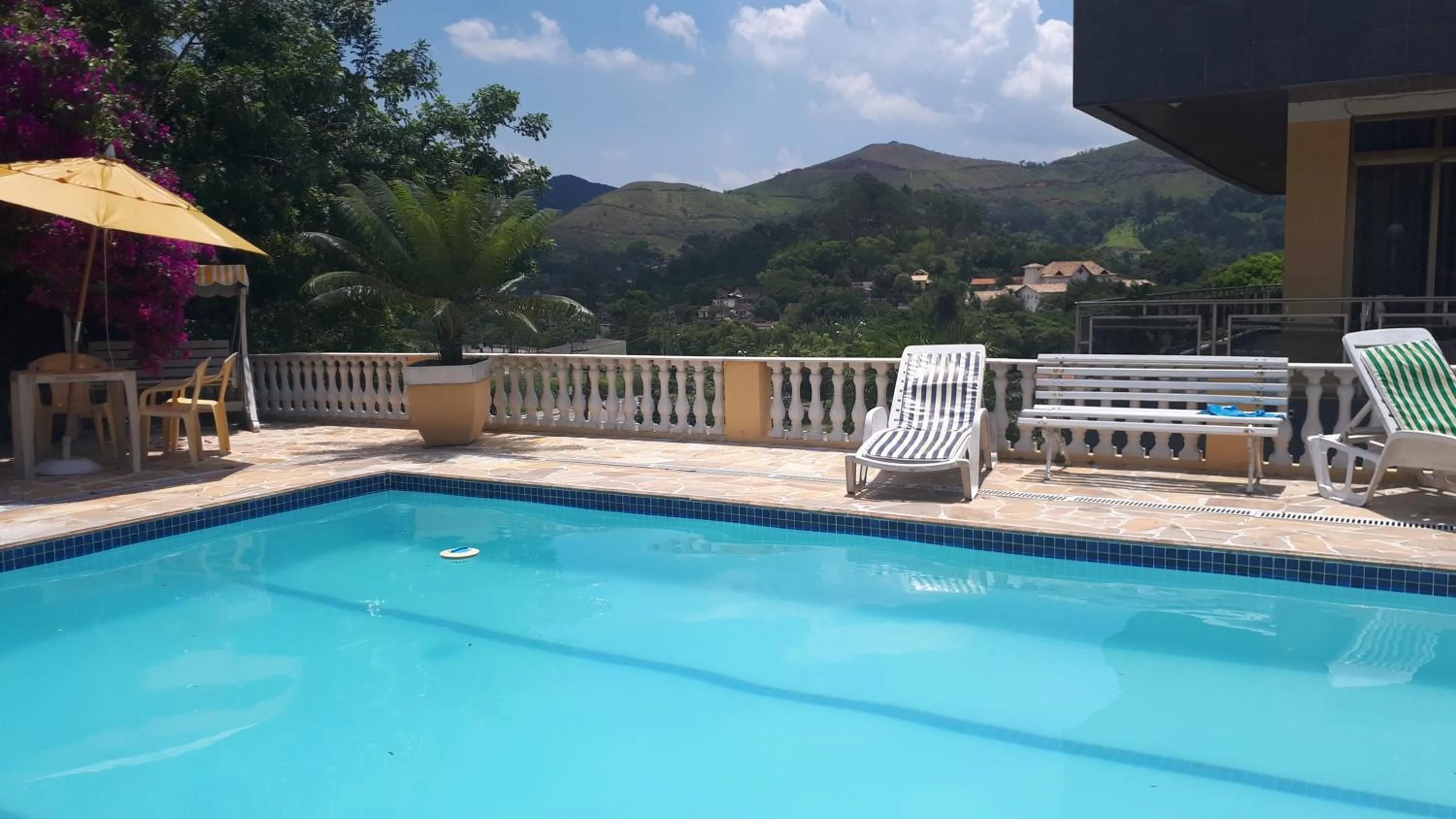 Morada Recanto das Flores