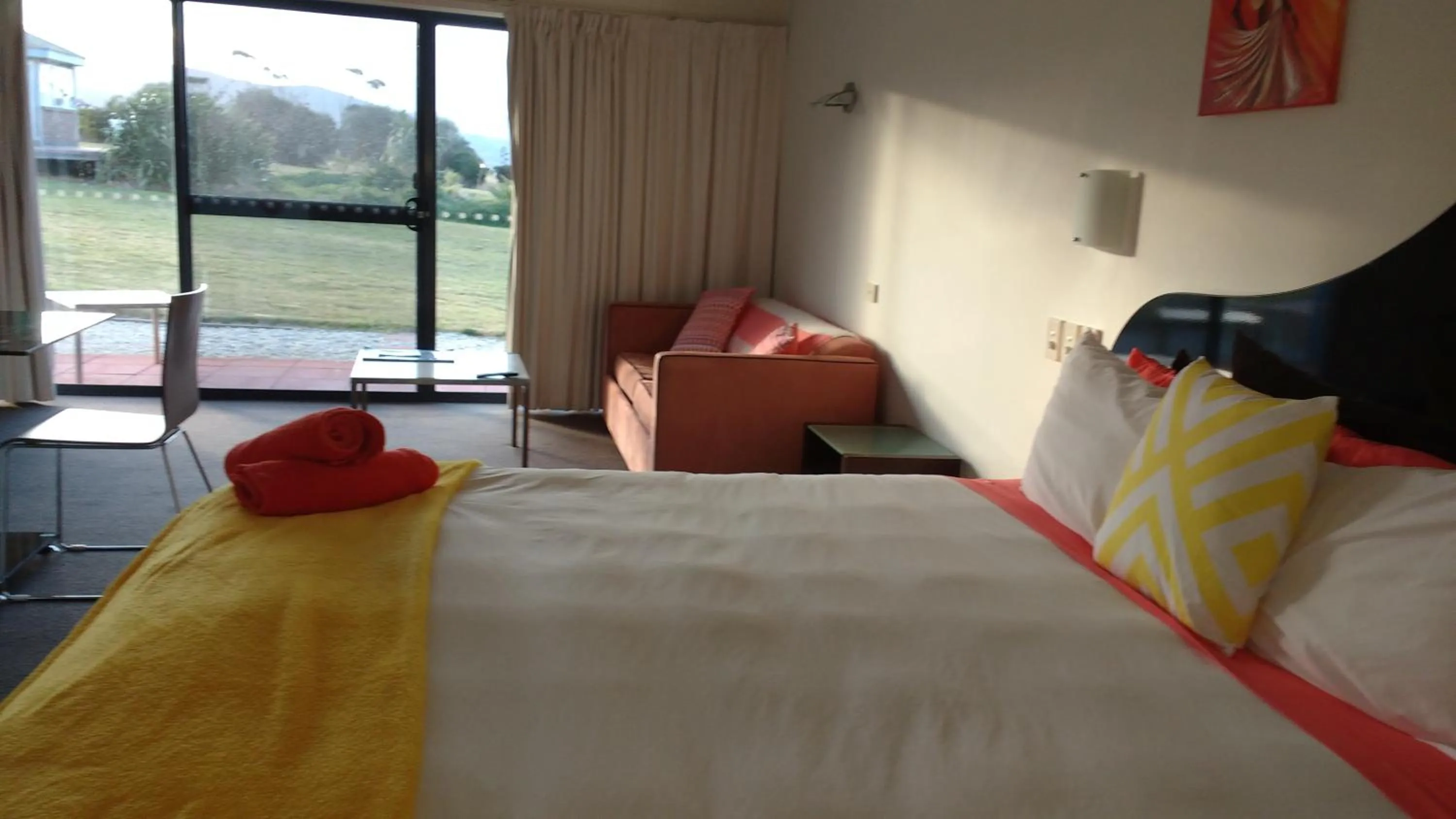 Bed in Diamond Island Resort, Restaurant & Bar and Penguin Show