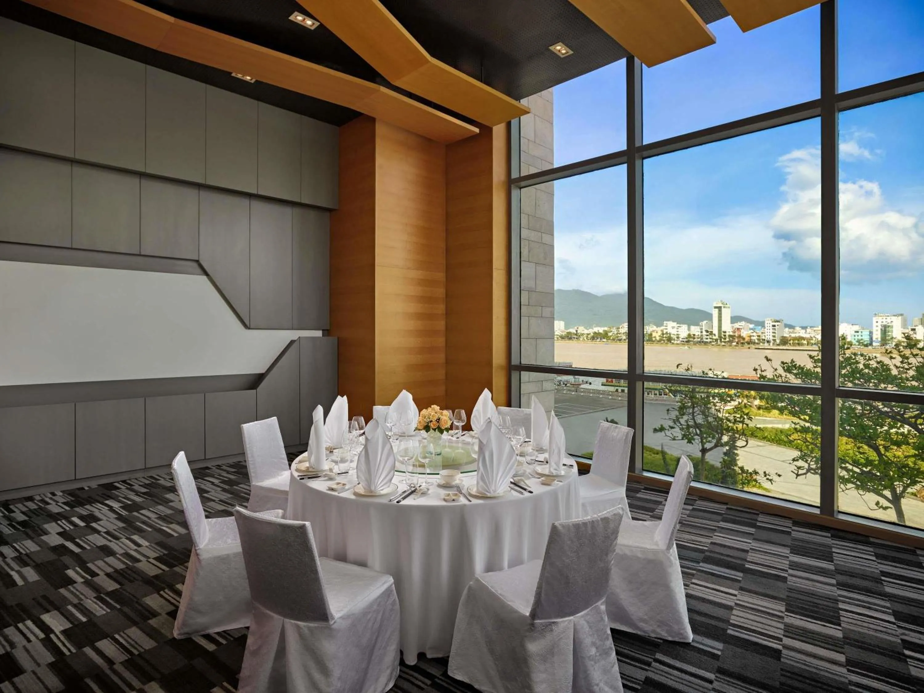 Meeting/conference room in Novotel Danang Premier Han River