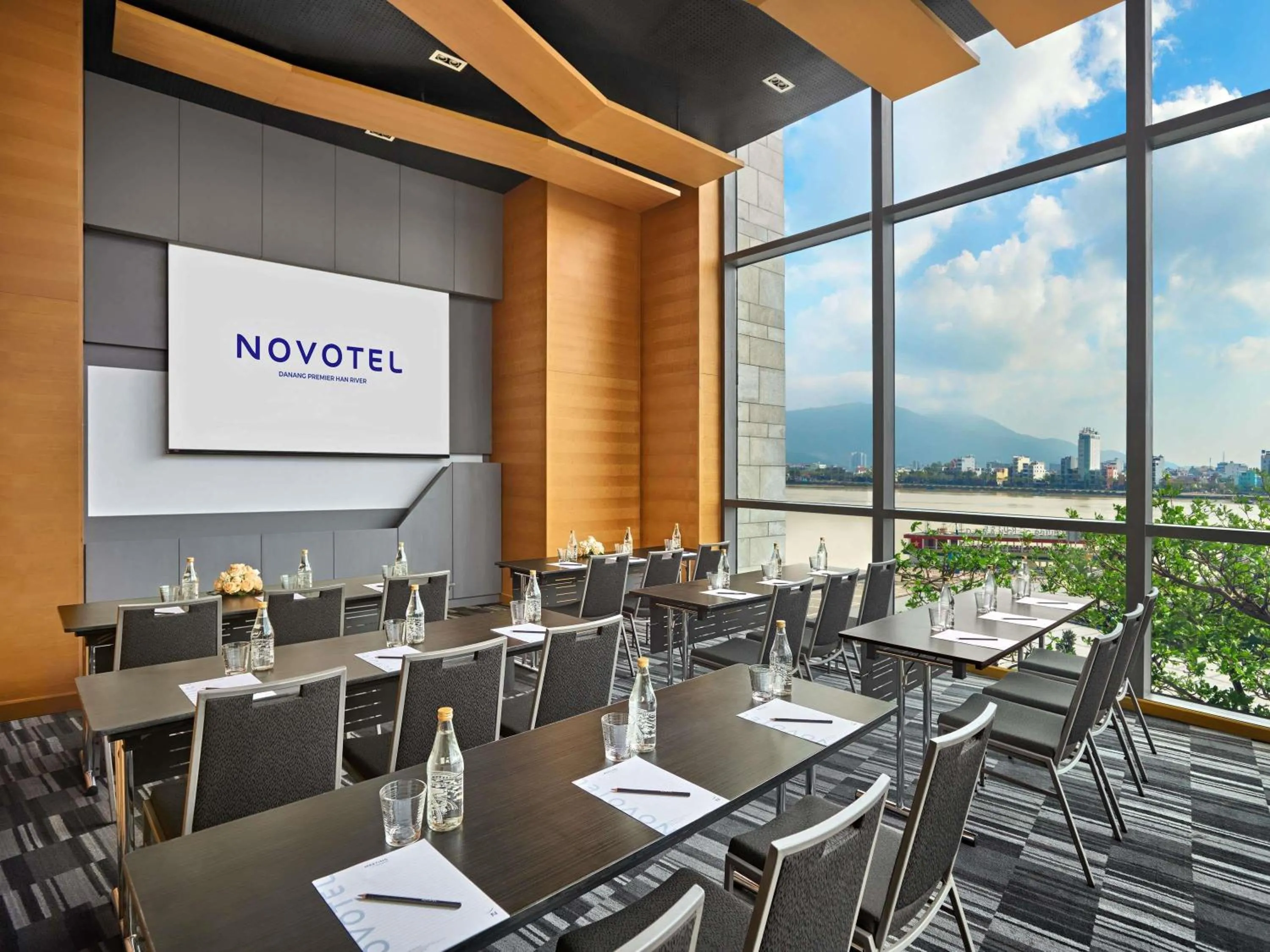 Meeting/conference room in Novotel Danang Premier Han River