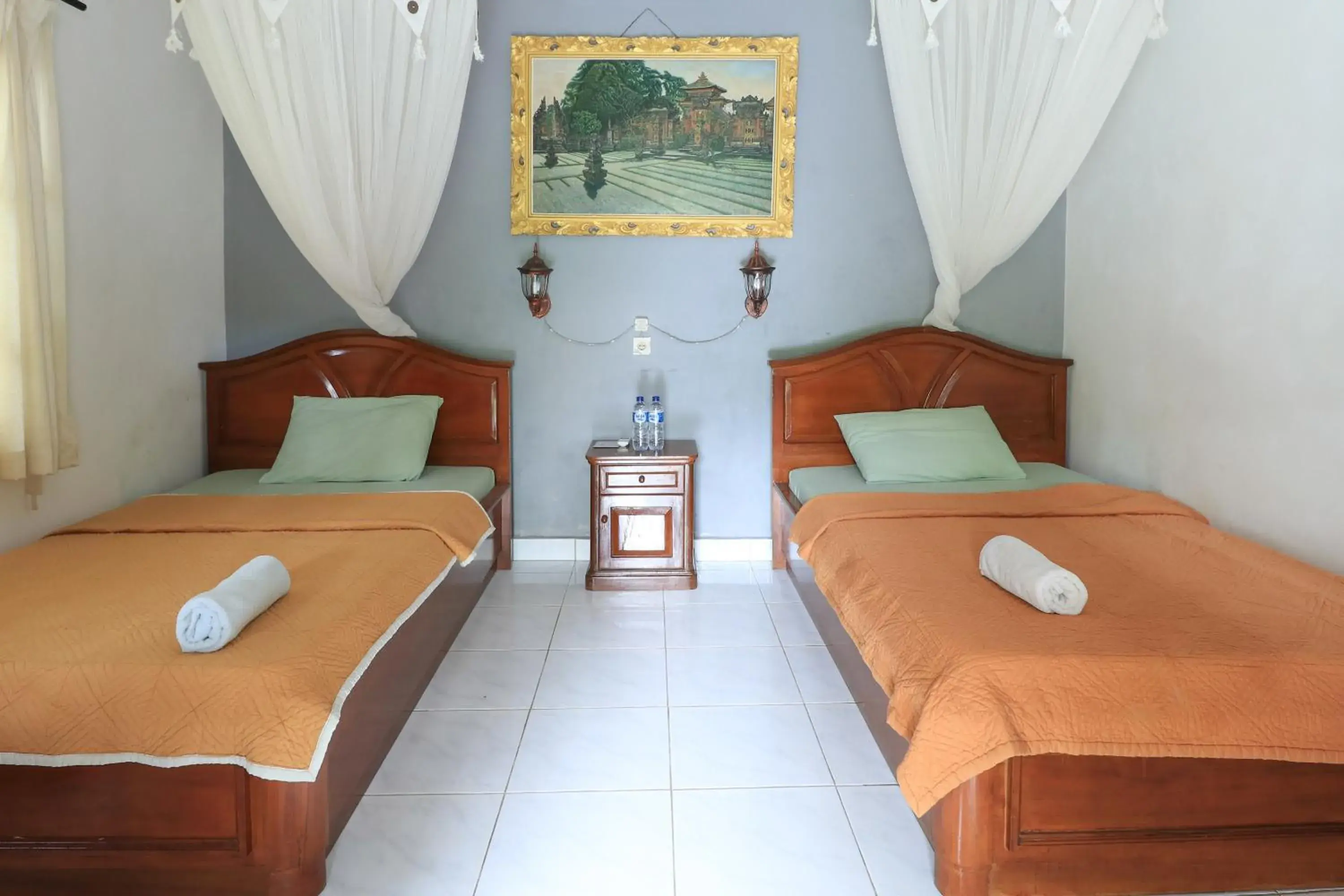 Superior Double or Twin Room in Yuliati House Ubud Superior Double or Twin Room in Yuliati House Ubud