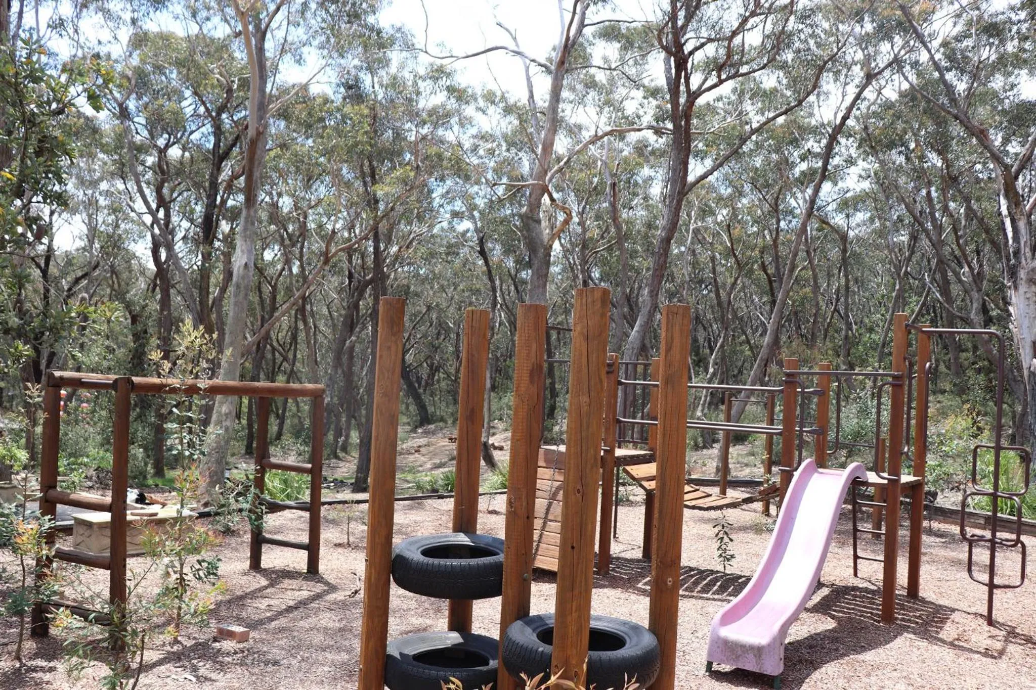 Property building in Sinofield Edu-Retreat