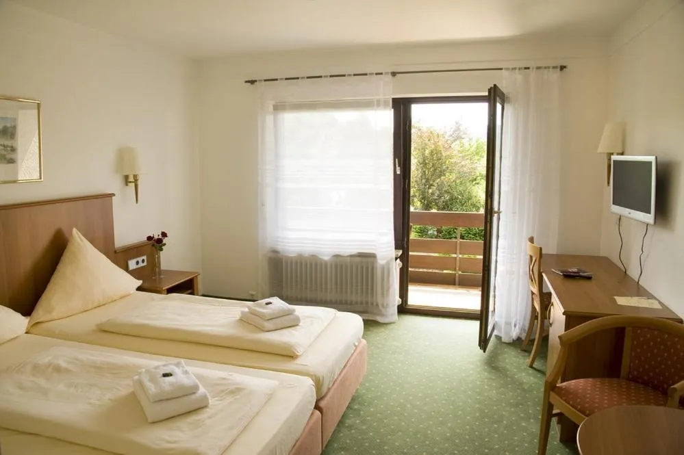 Photo of the whole room, Bed in Hotel Schweizerblick