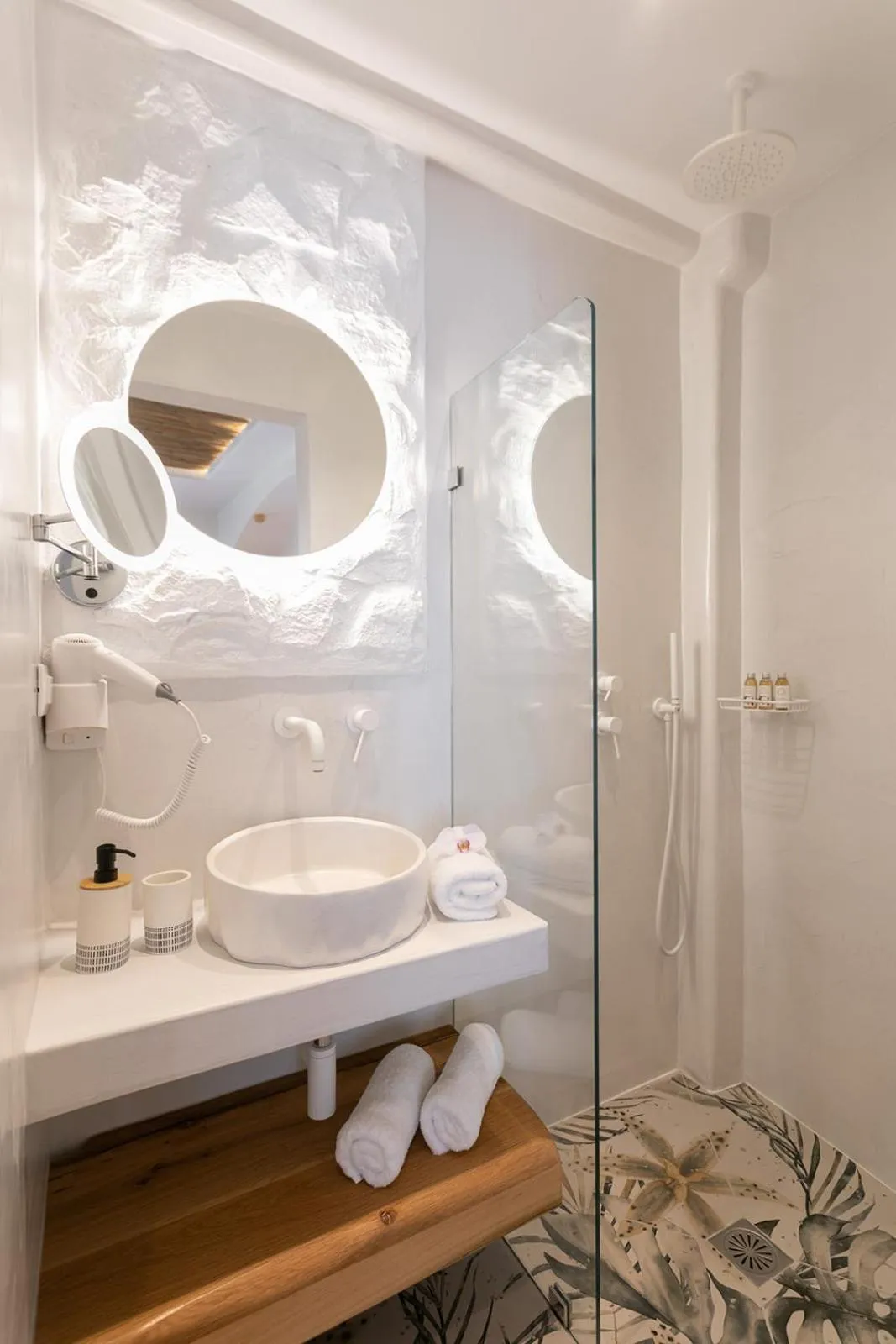 Bathroom in TERRA FOS NAXOS STUDIOS