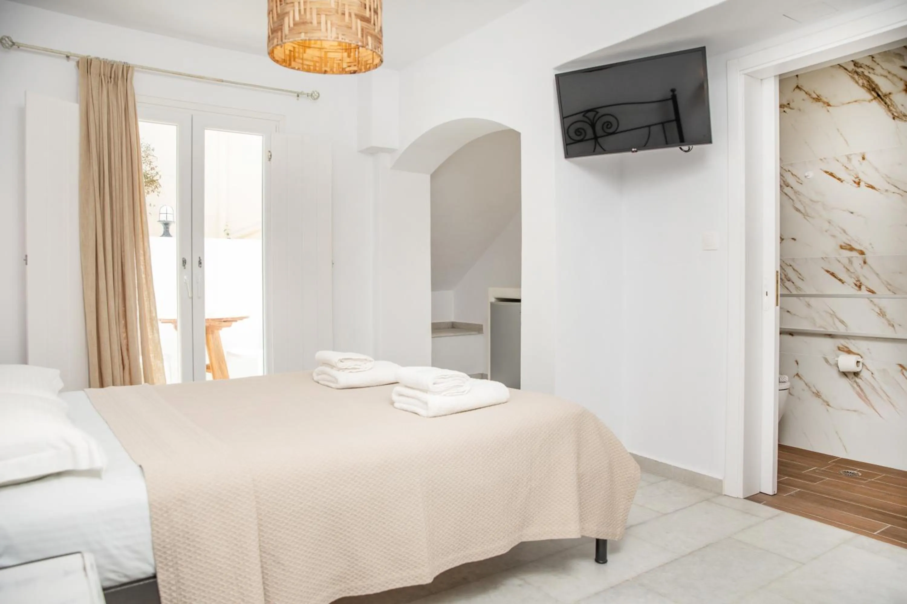 Photo of the whole room, Bed in TERRA FOS NAXOS STUDIOS