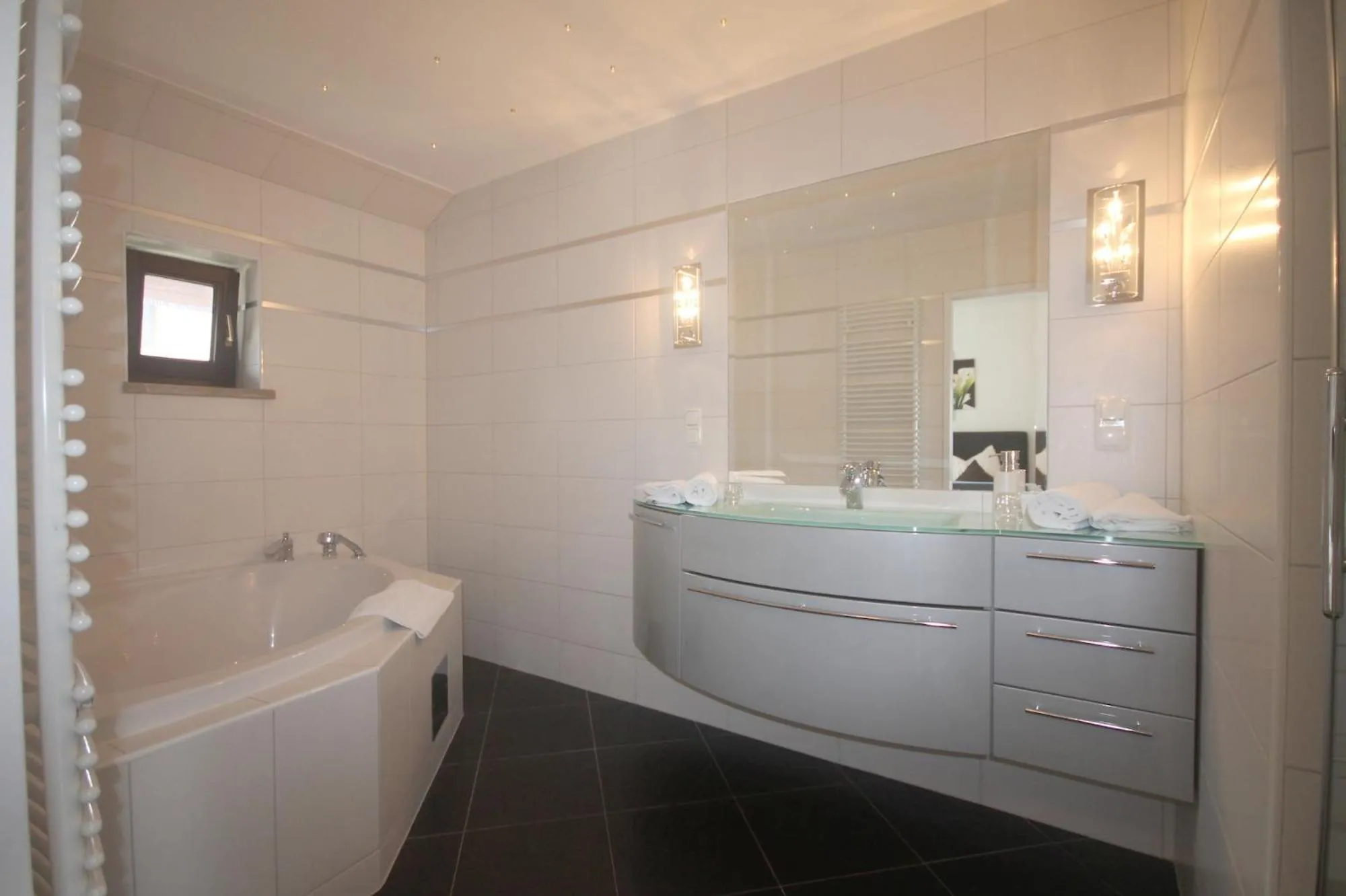 Bathroom in Hotel Altmann