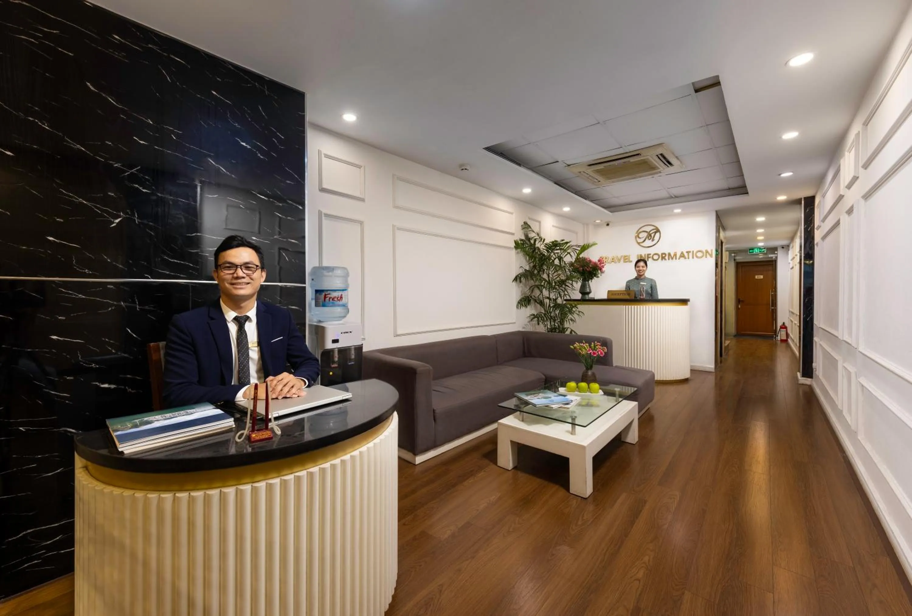 Staff in Mai Charming Hotel and Spa