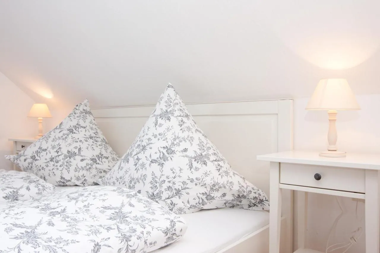Decorative detail, Bed in Landhaus Lillesand