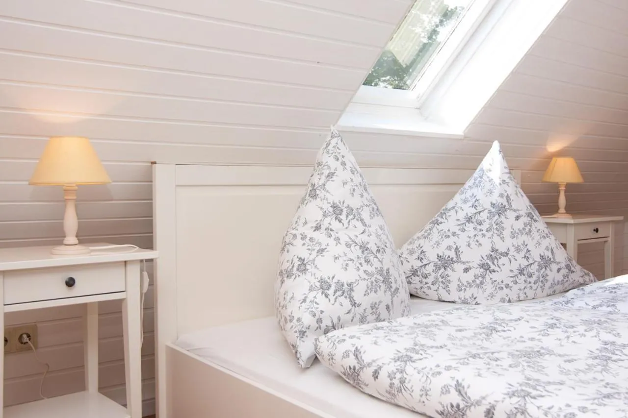 Decorative detail, Bed in Landhaus Lillesand