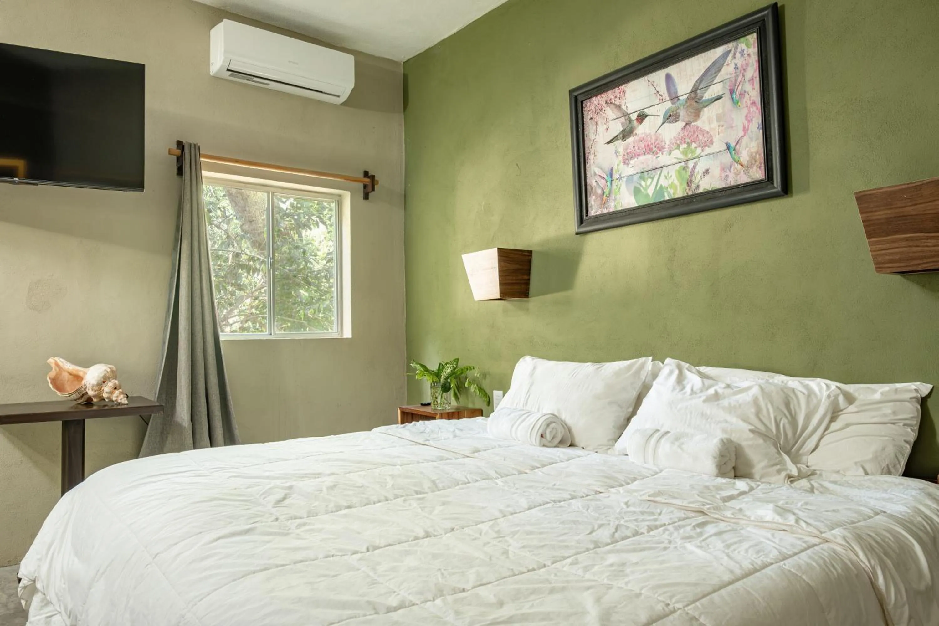 Bed in Hokhmah Heart Hotel