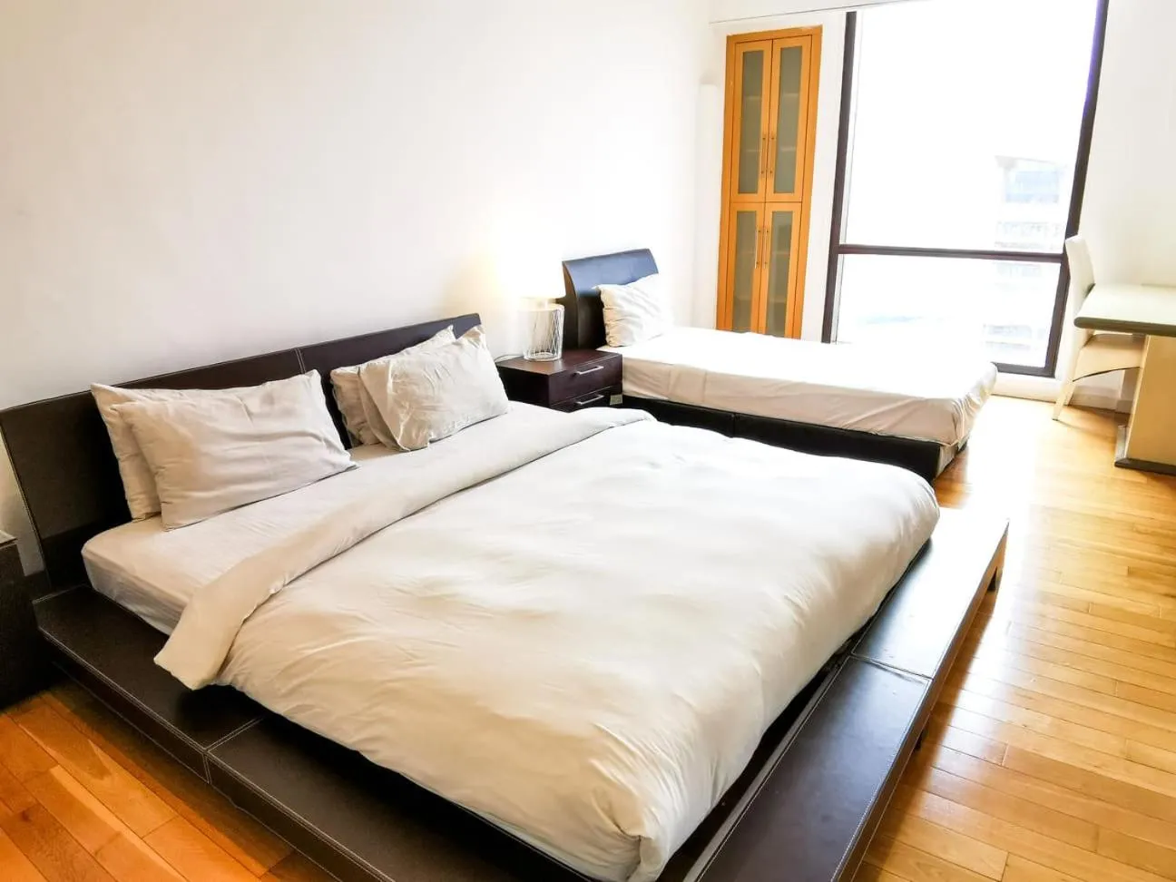 Bed in Times Service Suites @ Times Square