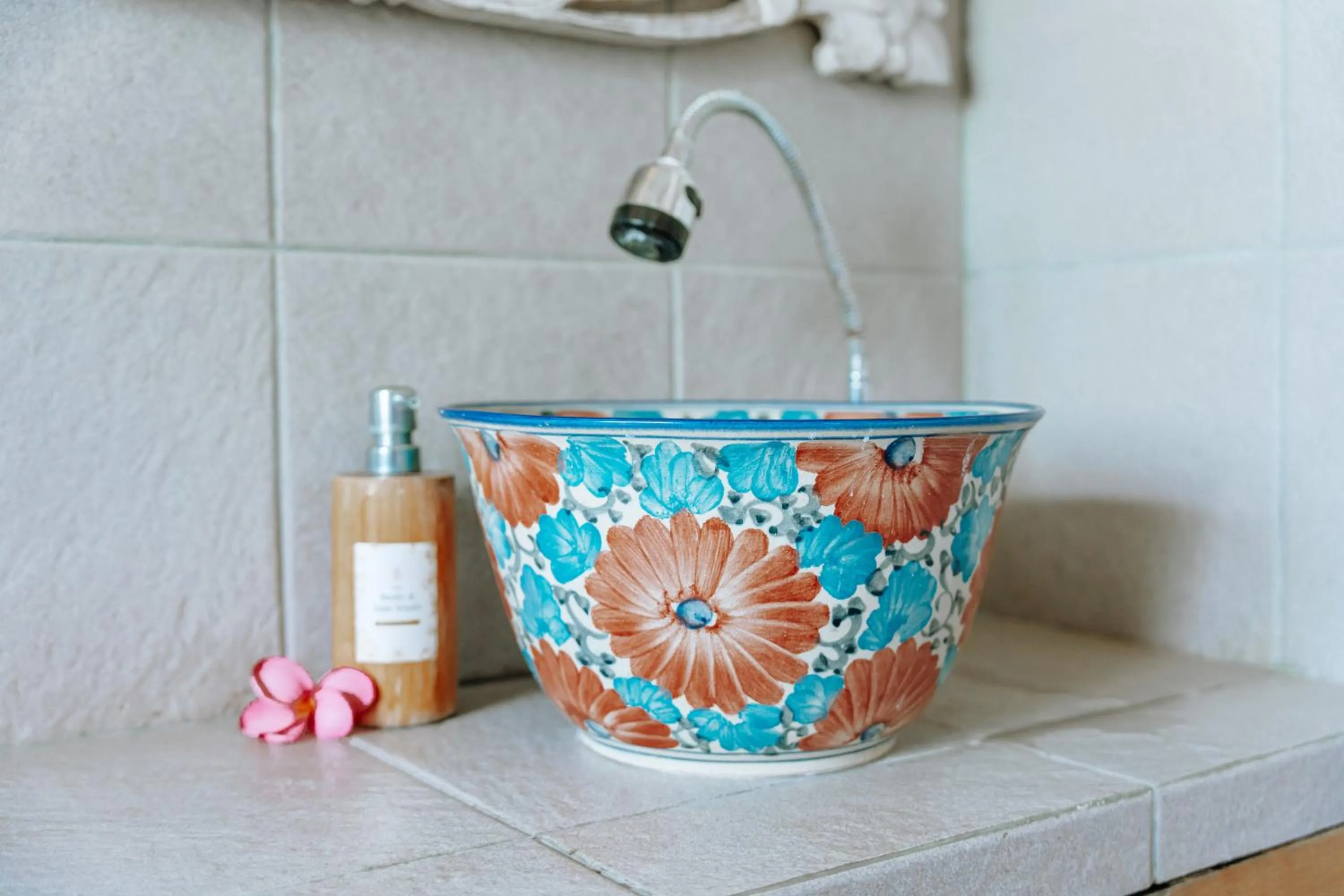 Bathroom in The Onion Collective