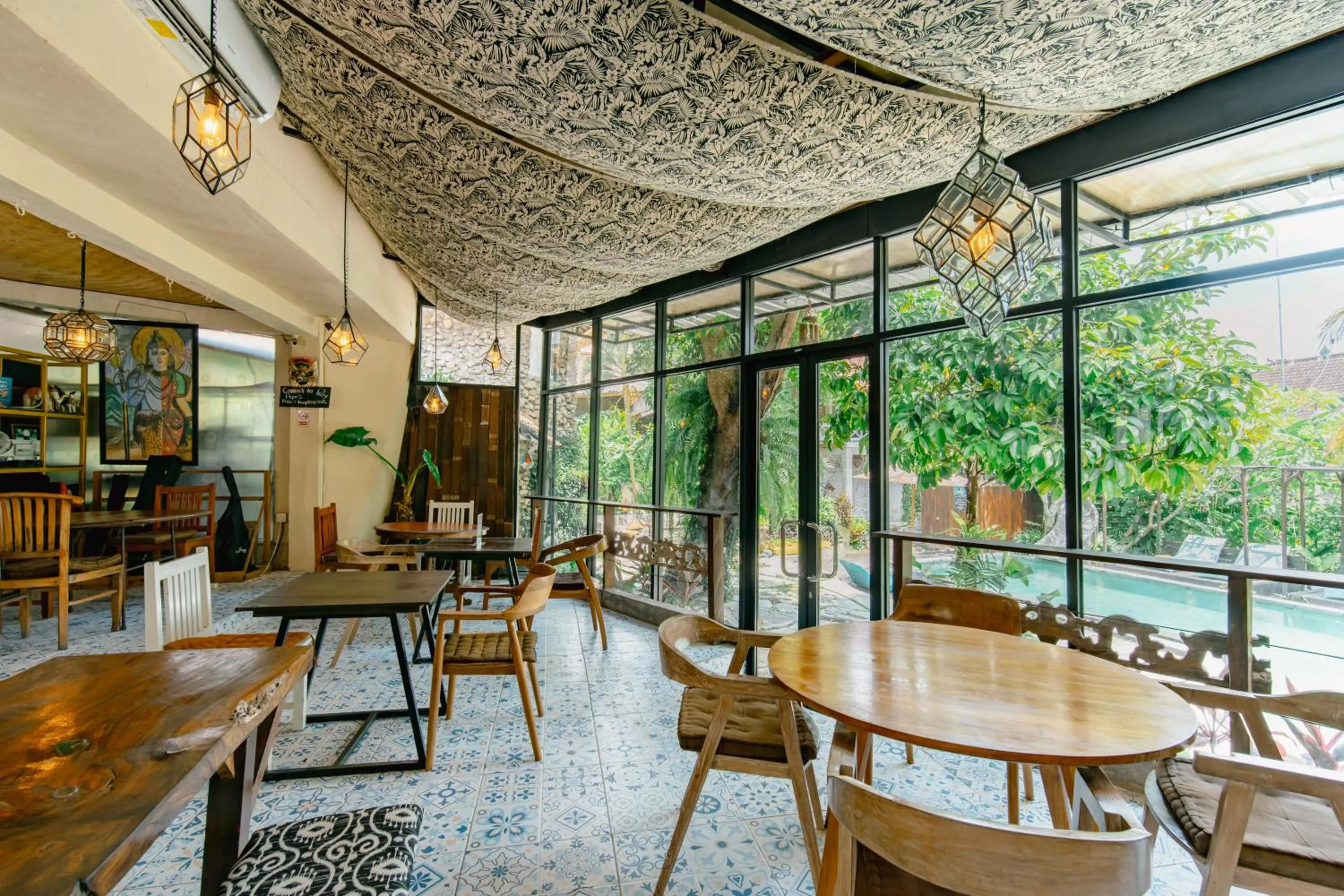 Restaurant/places to eat in The Onion Collective