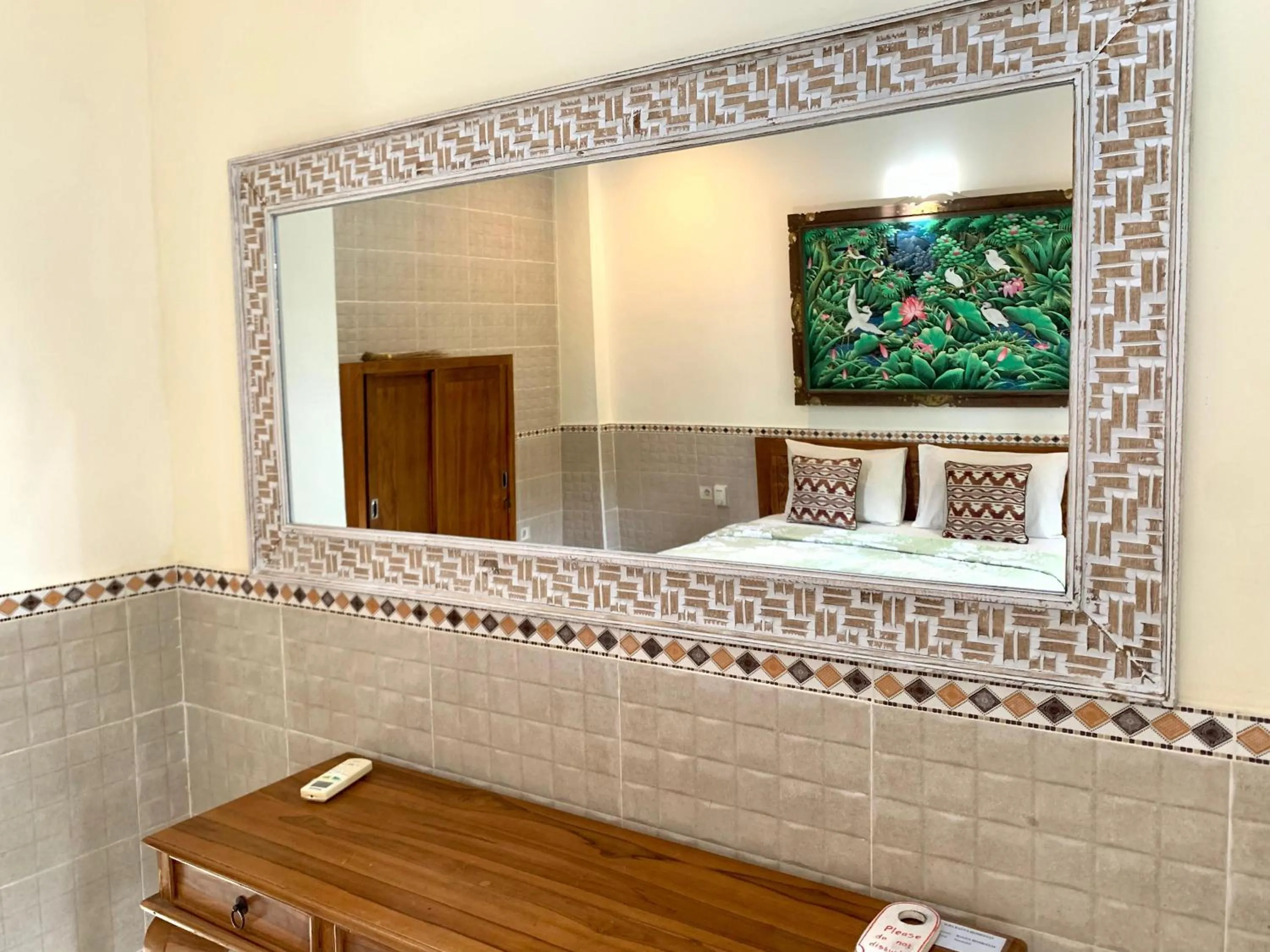 Property building in Bagus Homestay