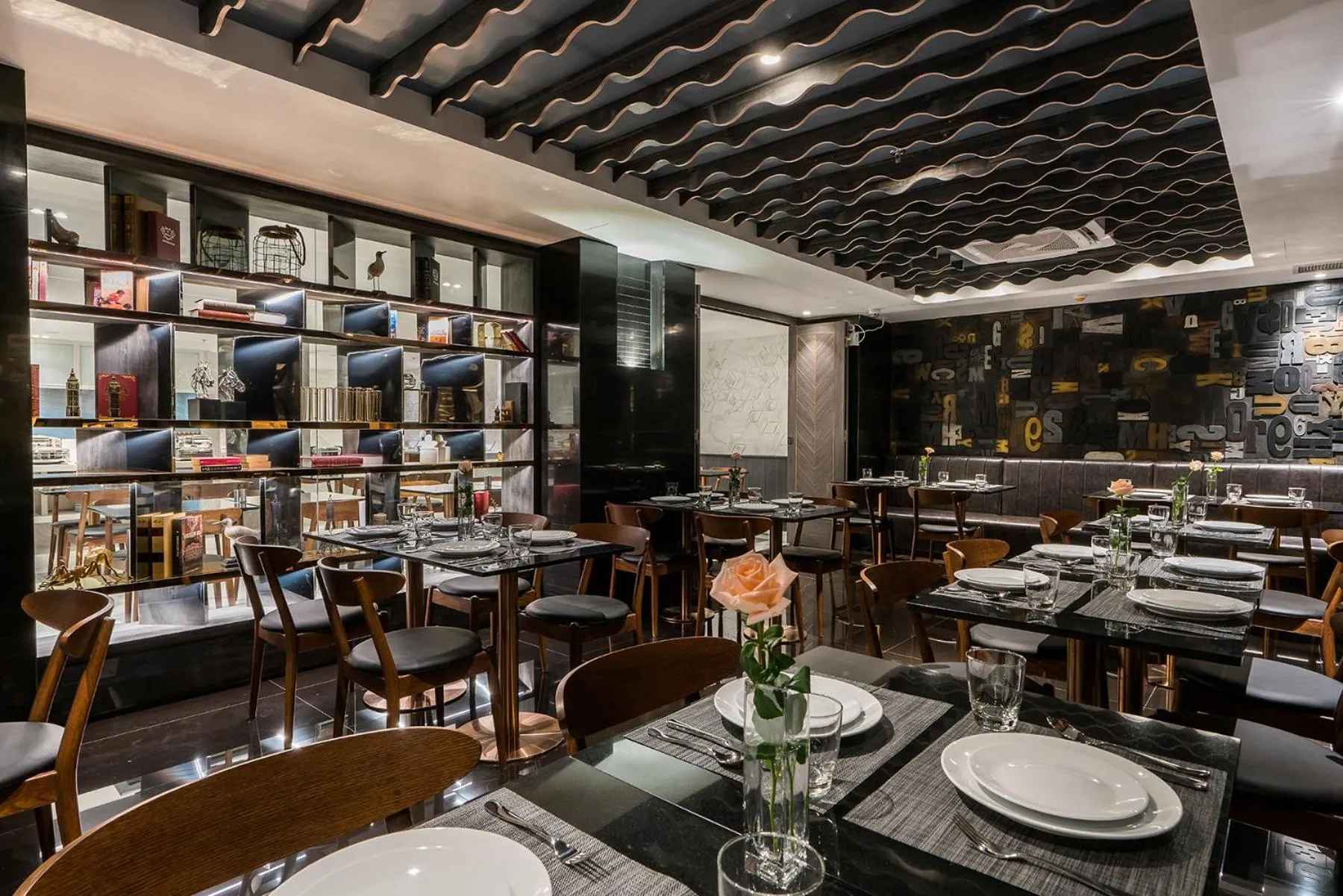 Restaurant/places to eat in Hotel JAL City Bangkok