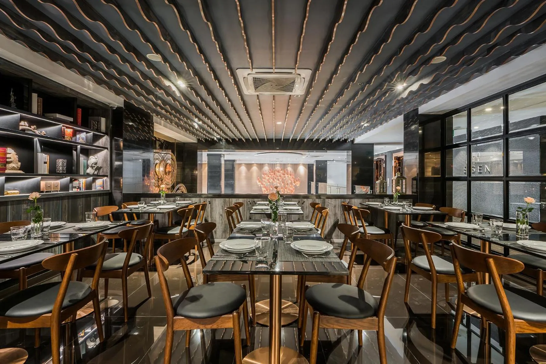 Restaurant/places to eat in Hotel JAL City Bangkok