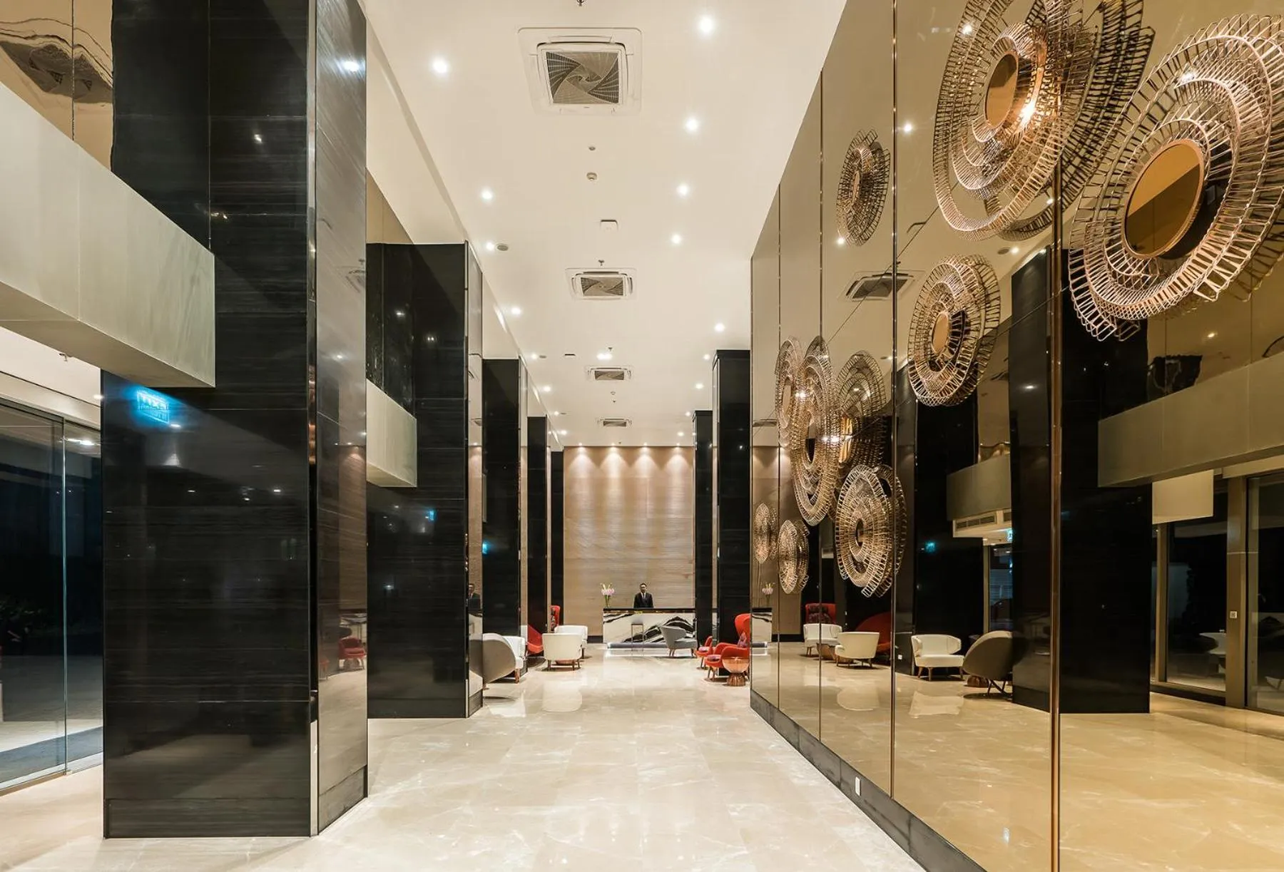 Property building in Hotel JAL City Bangkok