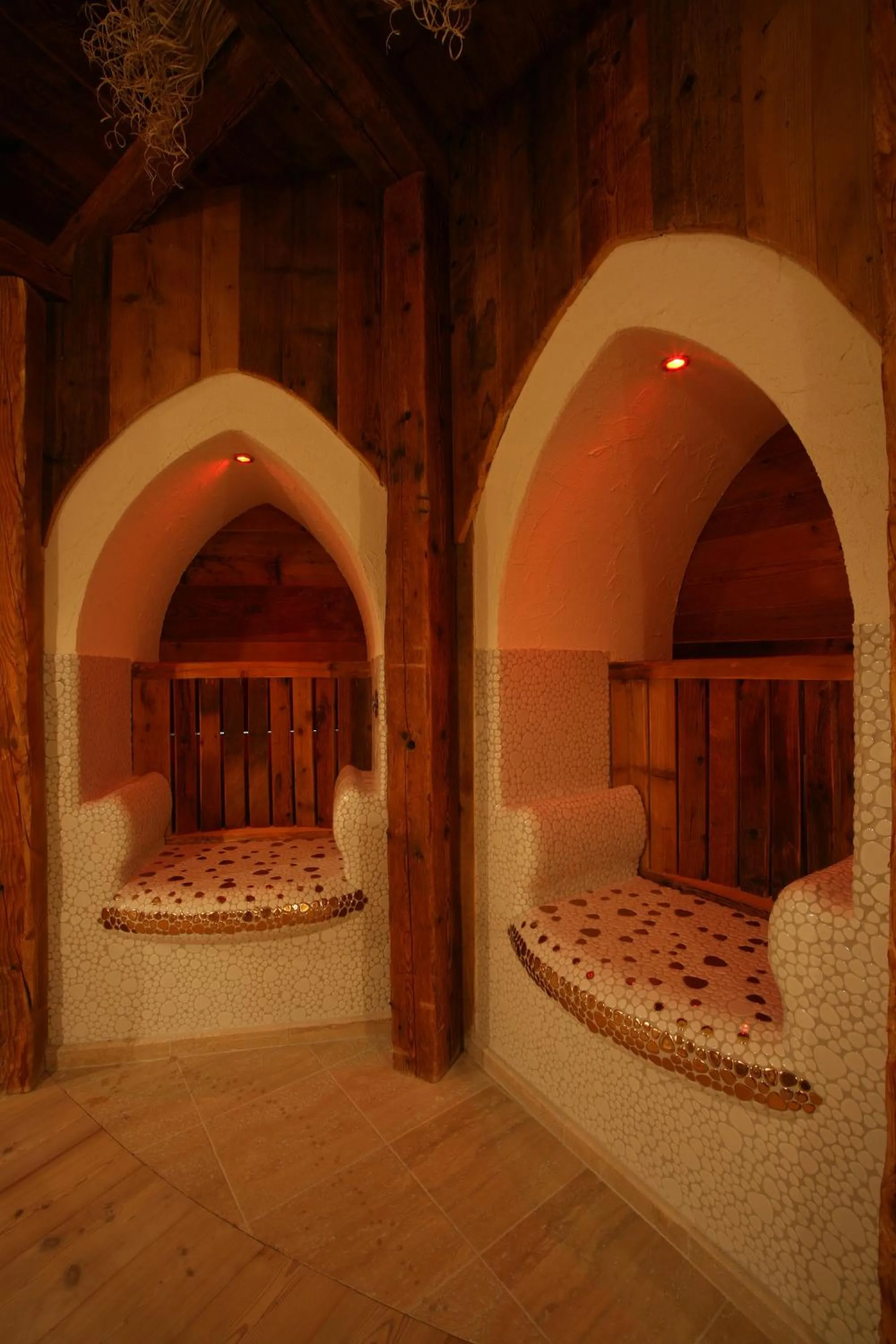 Spa and wellness centre/facilities, Bed in Hotel Garni La Roccia