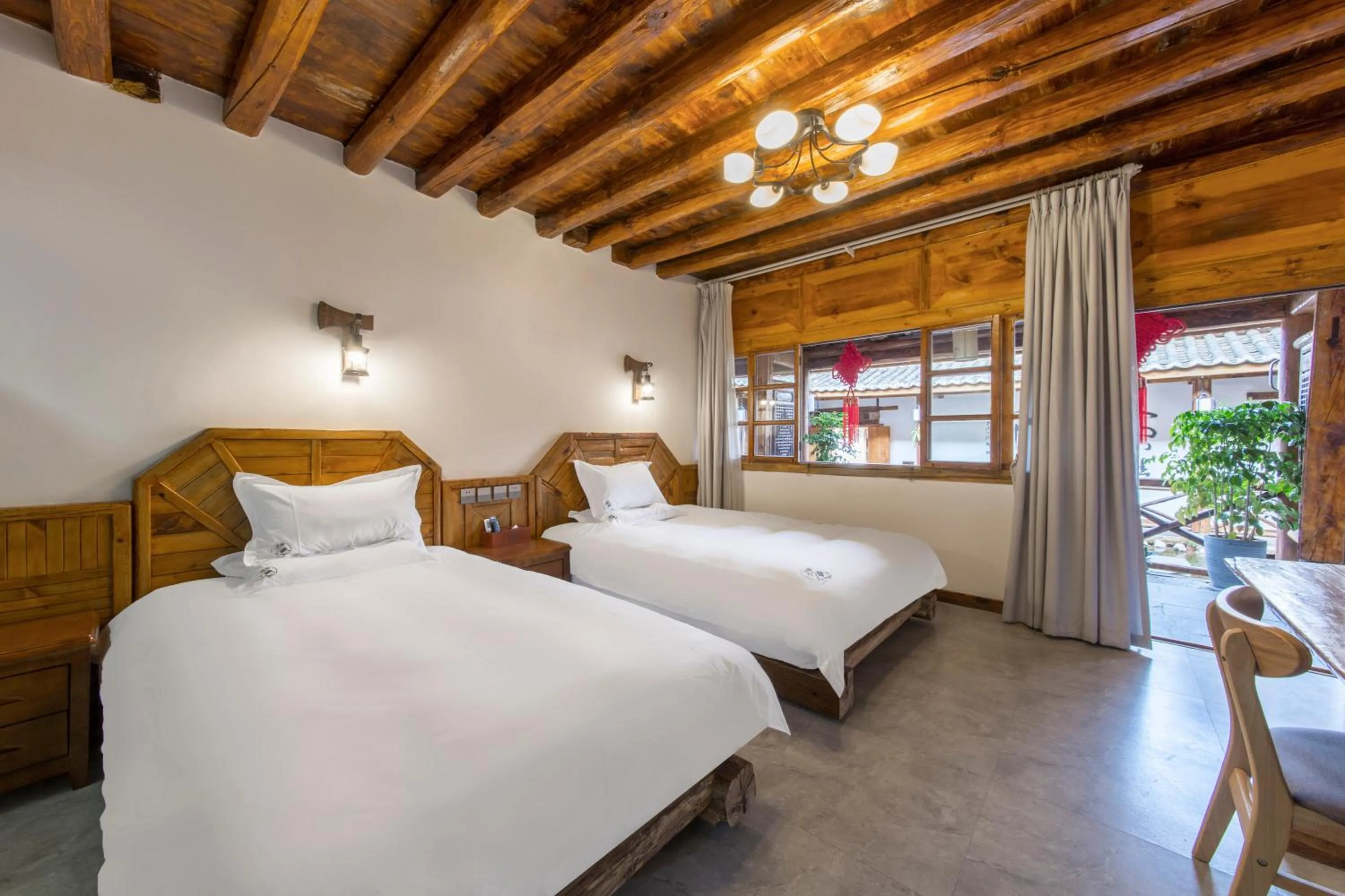 Double Room with Private Bathroom in Chunjian Guesthouse