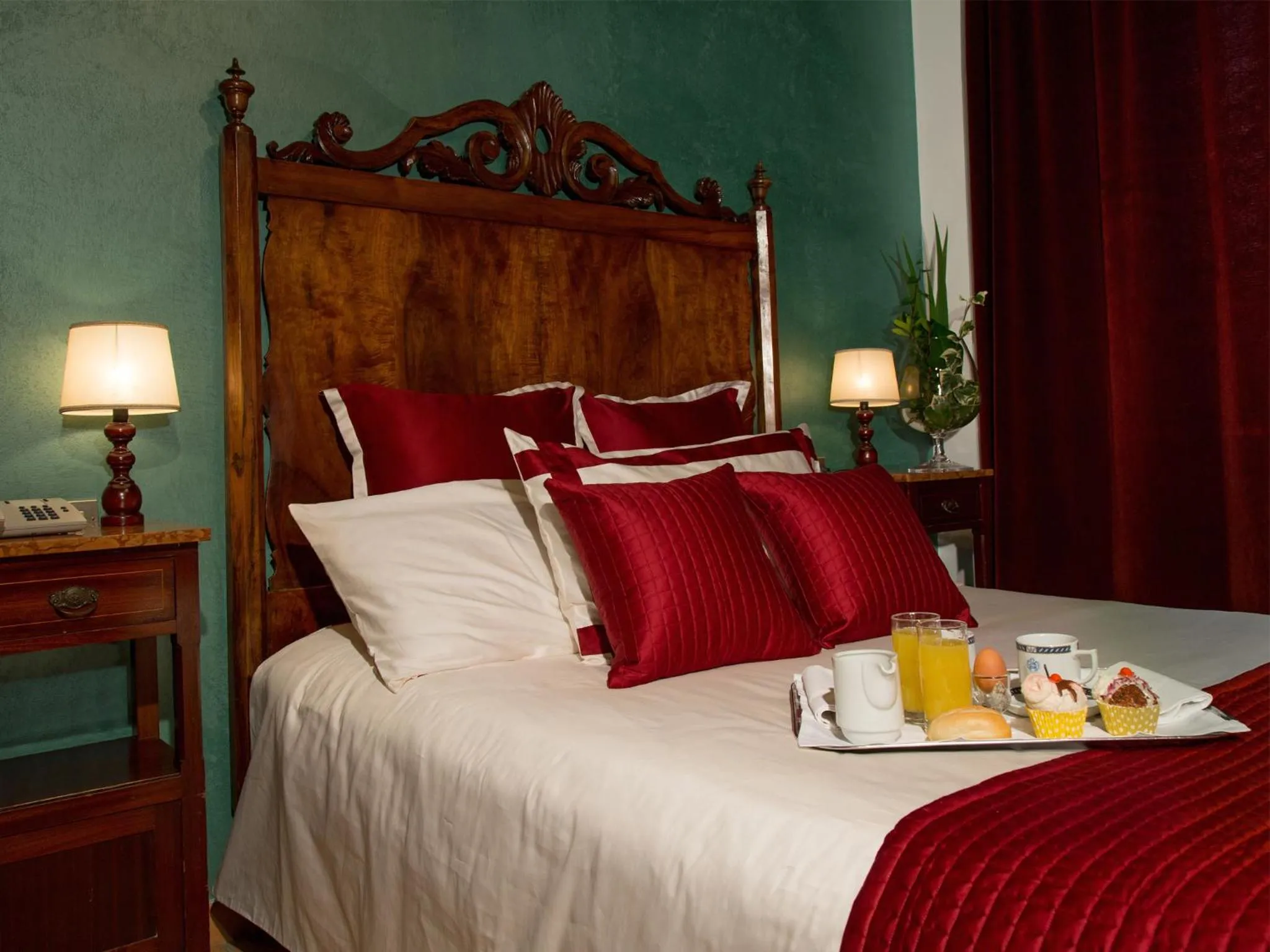 Other, Bed in Hotel San Marco