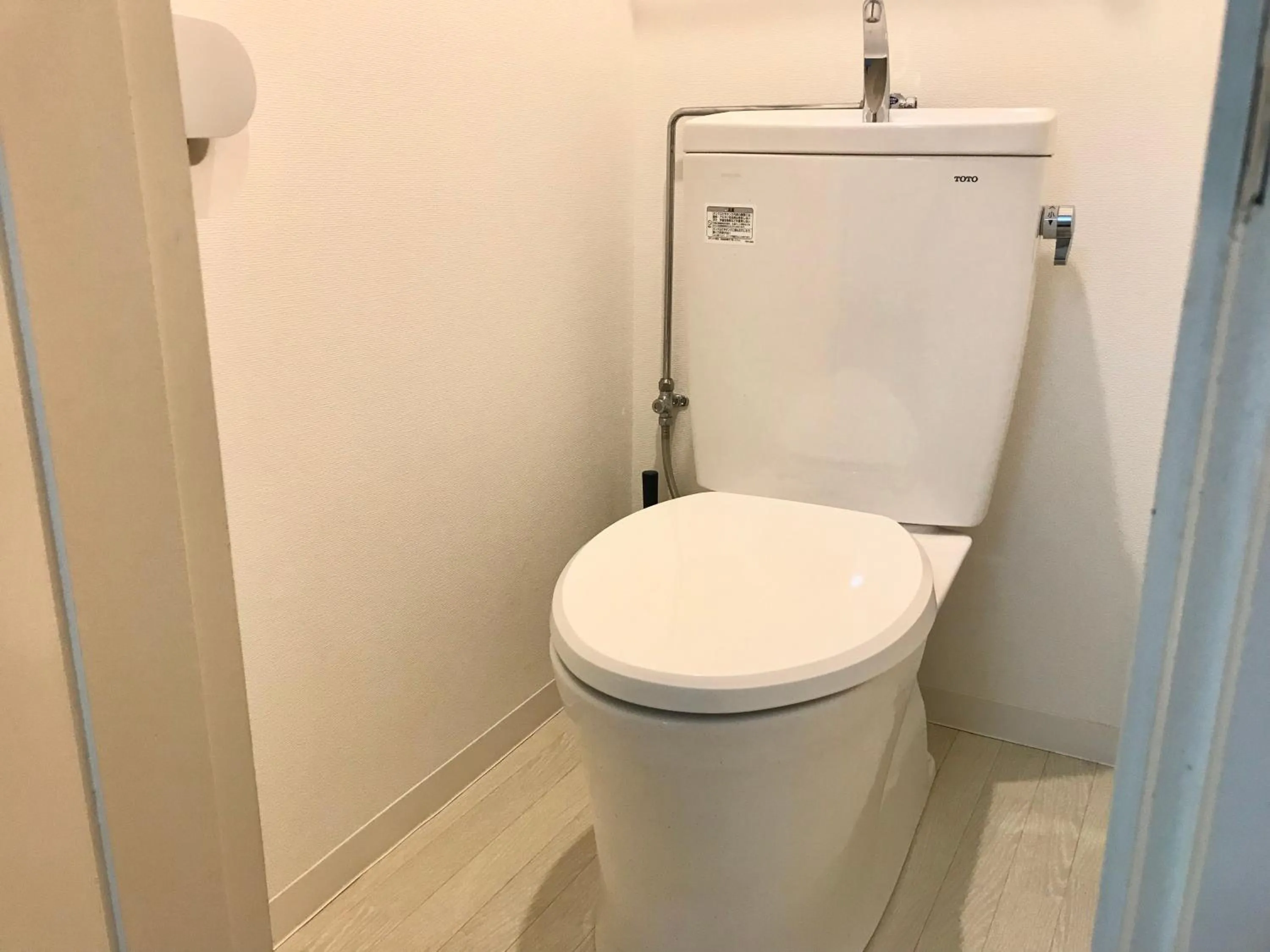 Yoyogi Apartment 2-301 by Tranova