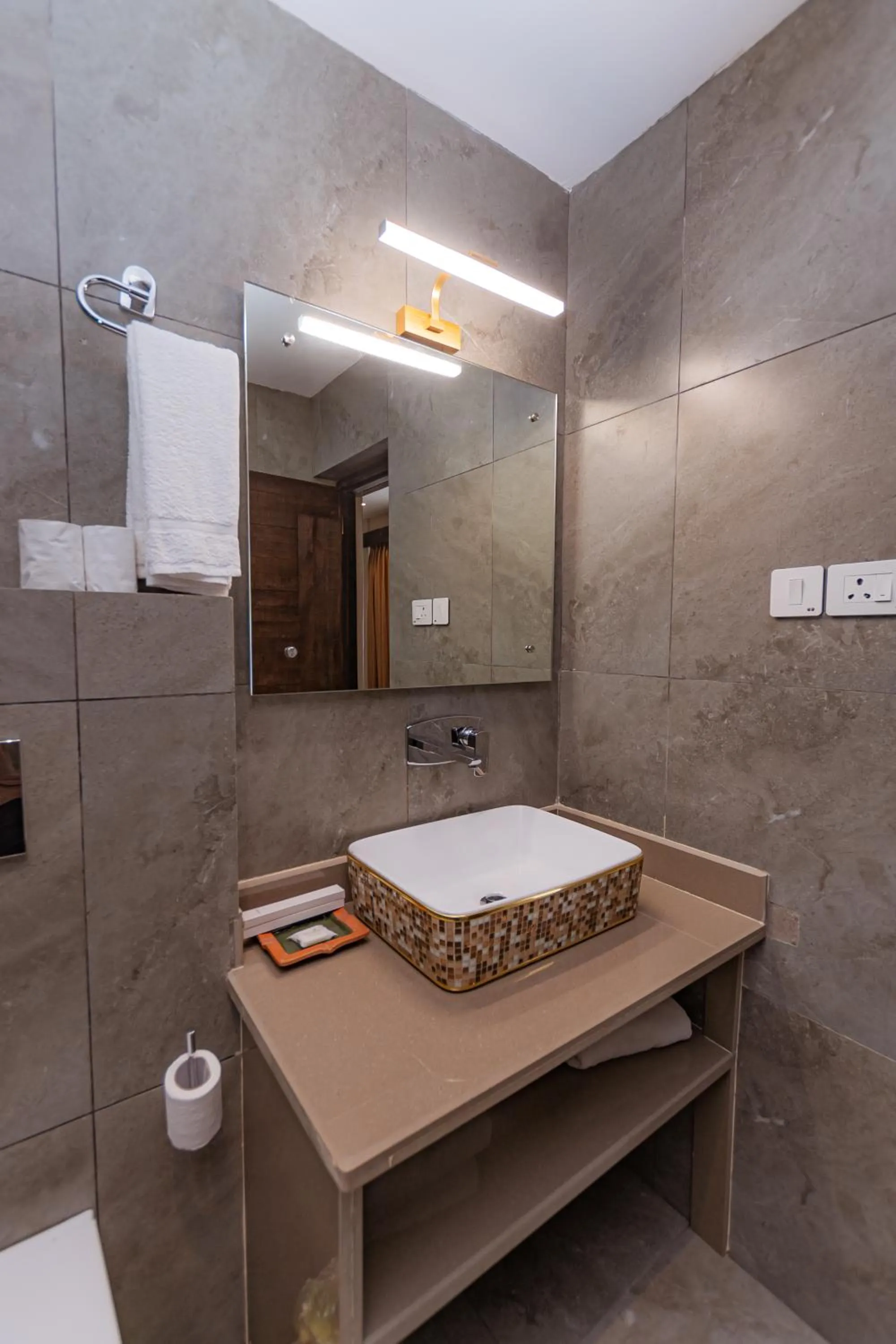 Bathroom in Raniban Retreat