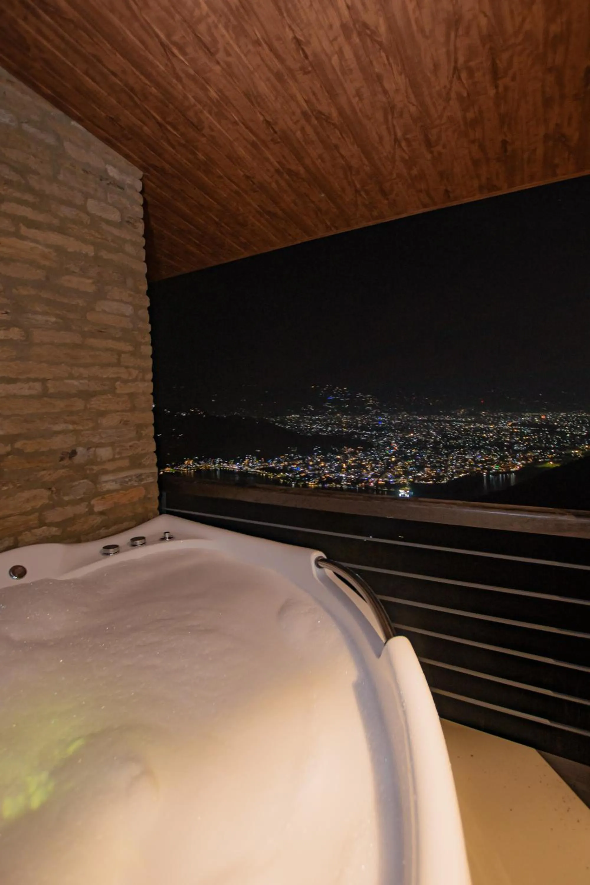 Night in Raniban Retreat