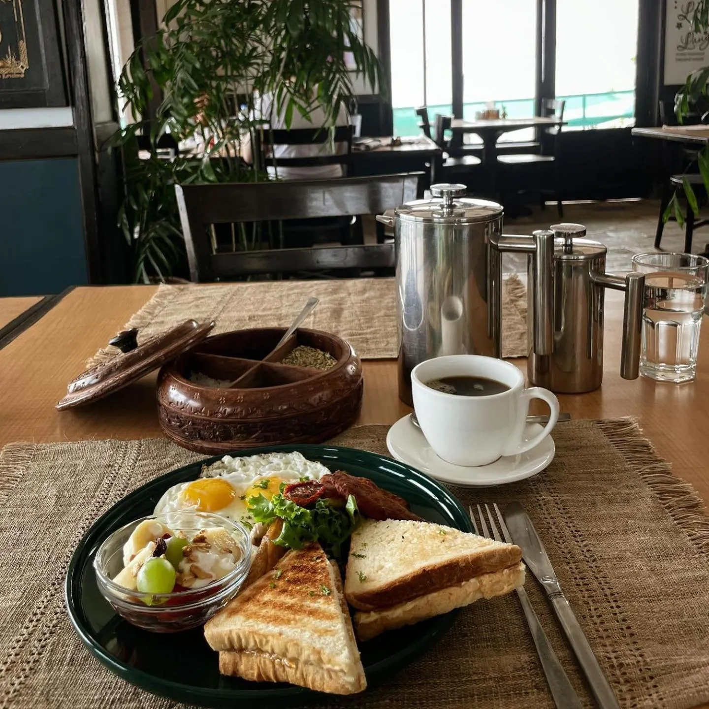 American breakfast in Raniban Retreat