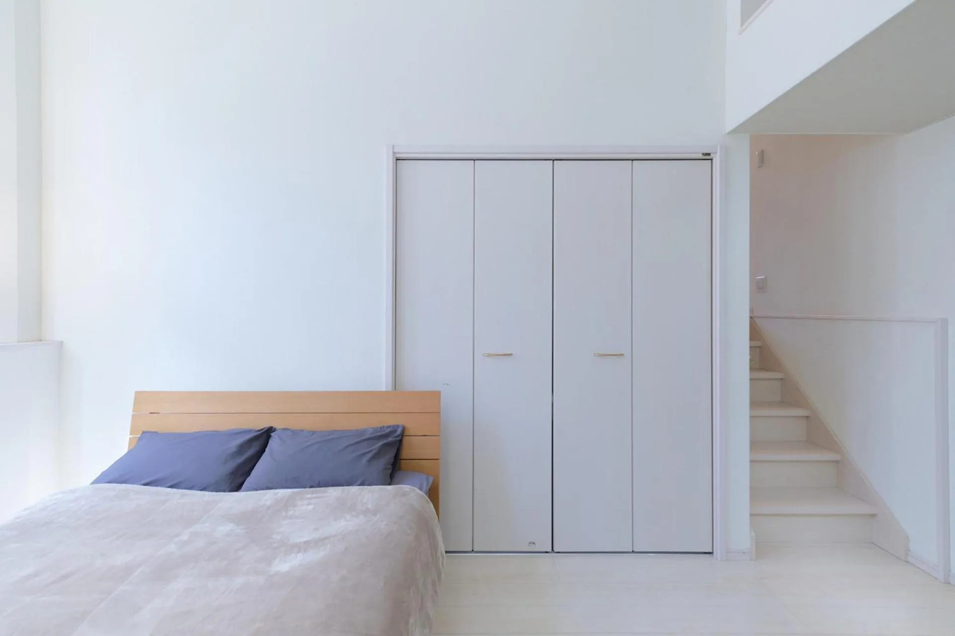 Bed in Soshigaya Apartment by Tranova