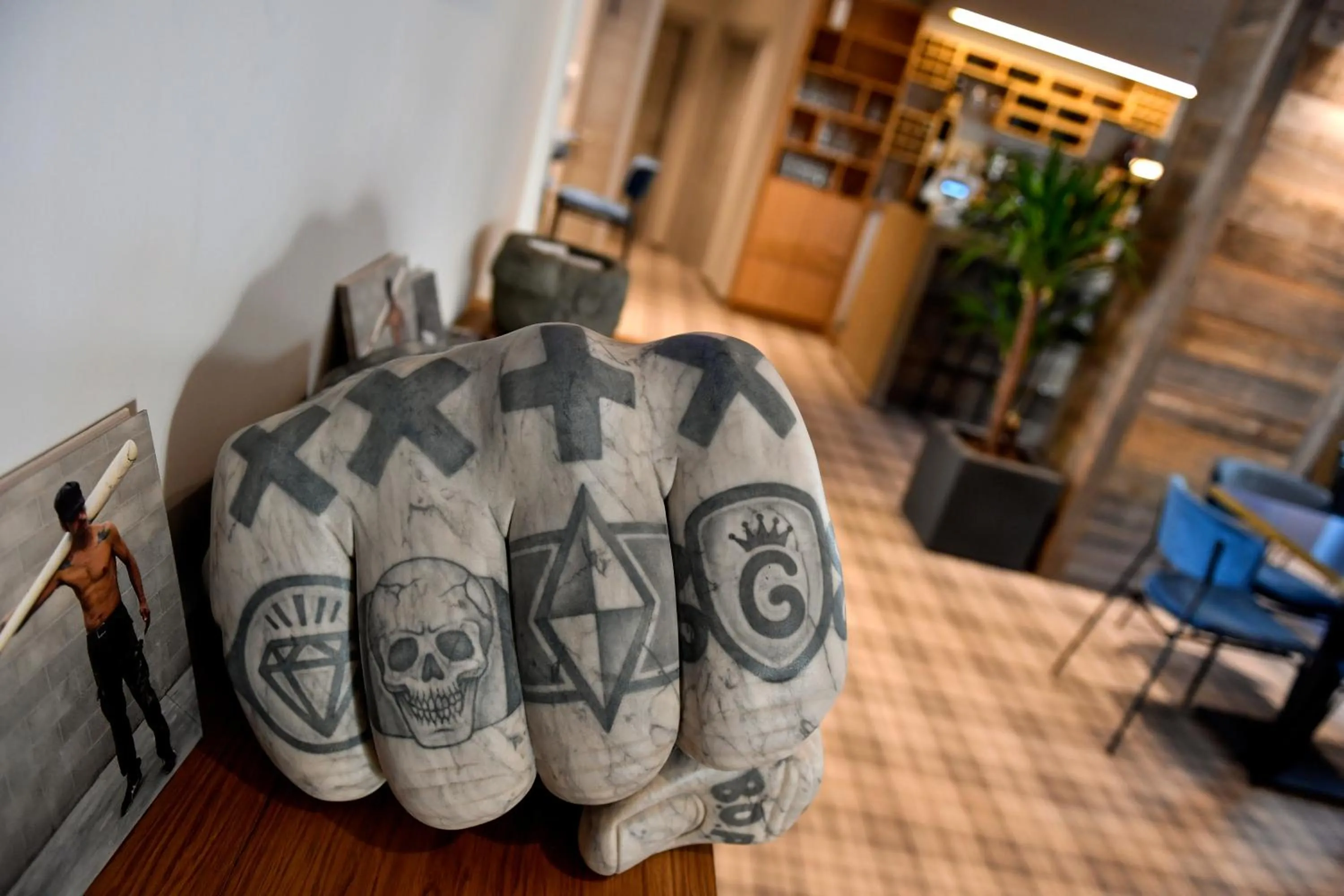 Decorative detail in Du Parc Hotel