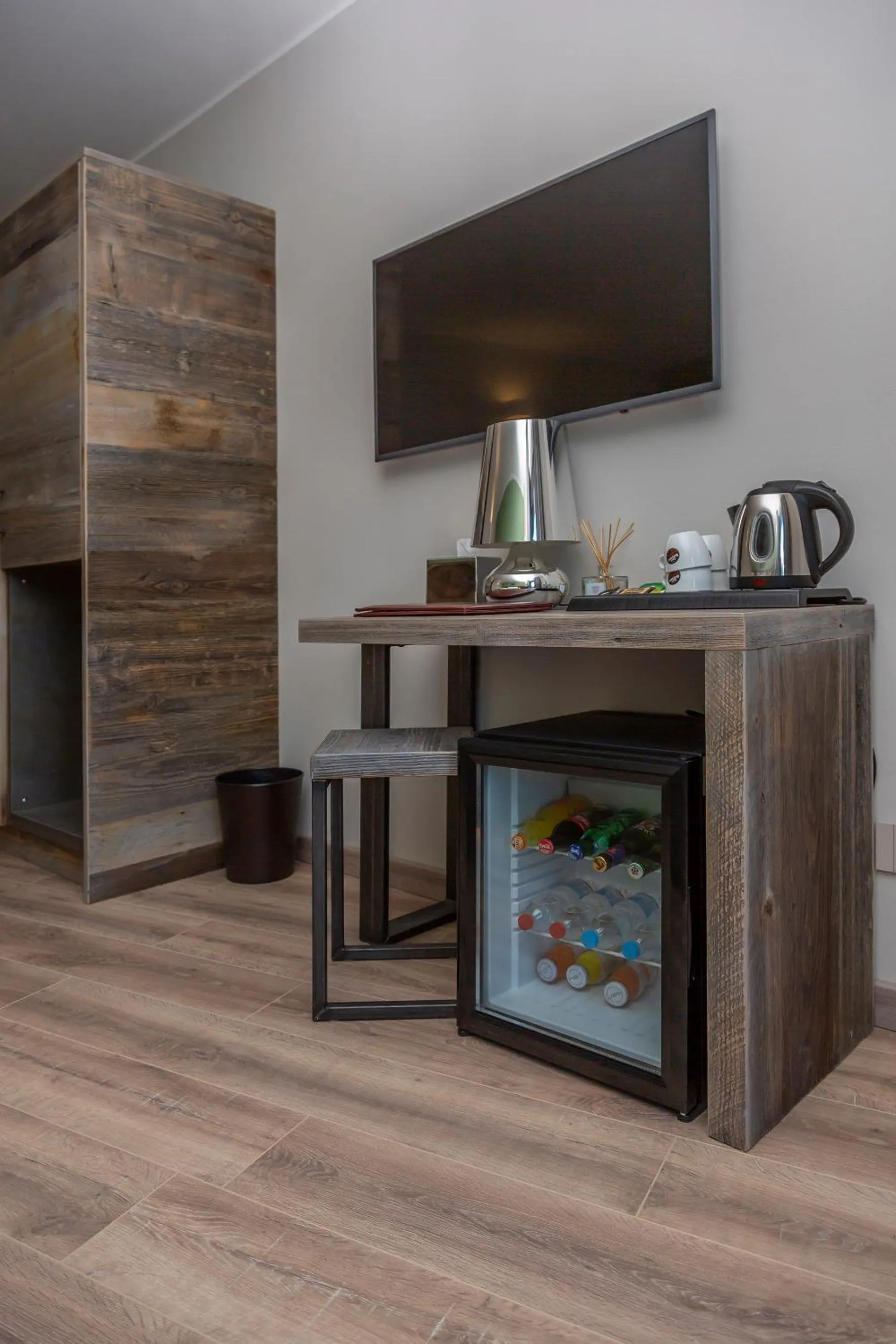 Coffee/tea facilities in Du Parc Hotel