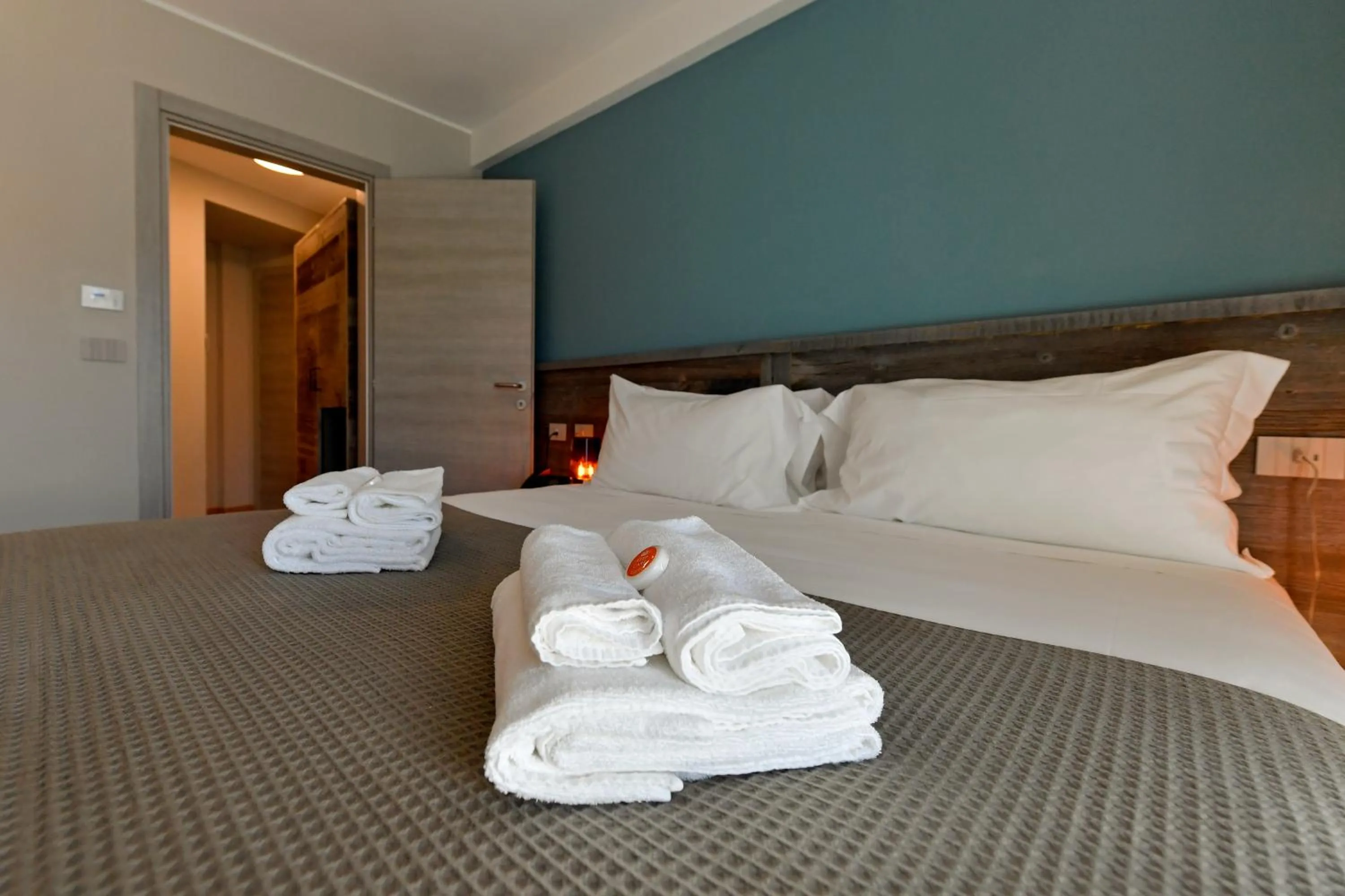 Bed in Du Parc Hotel