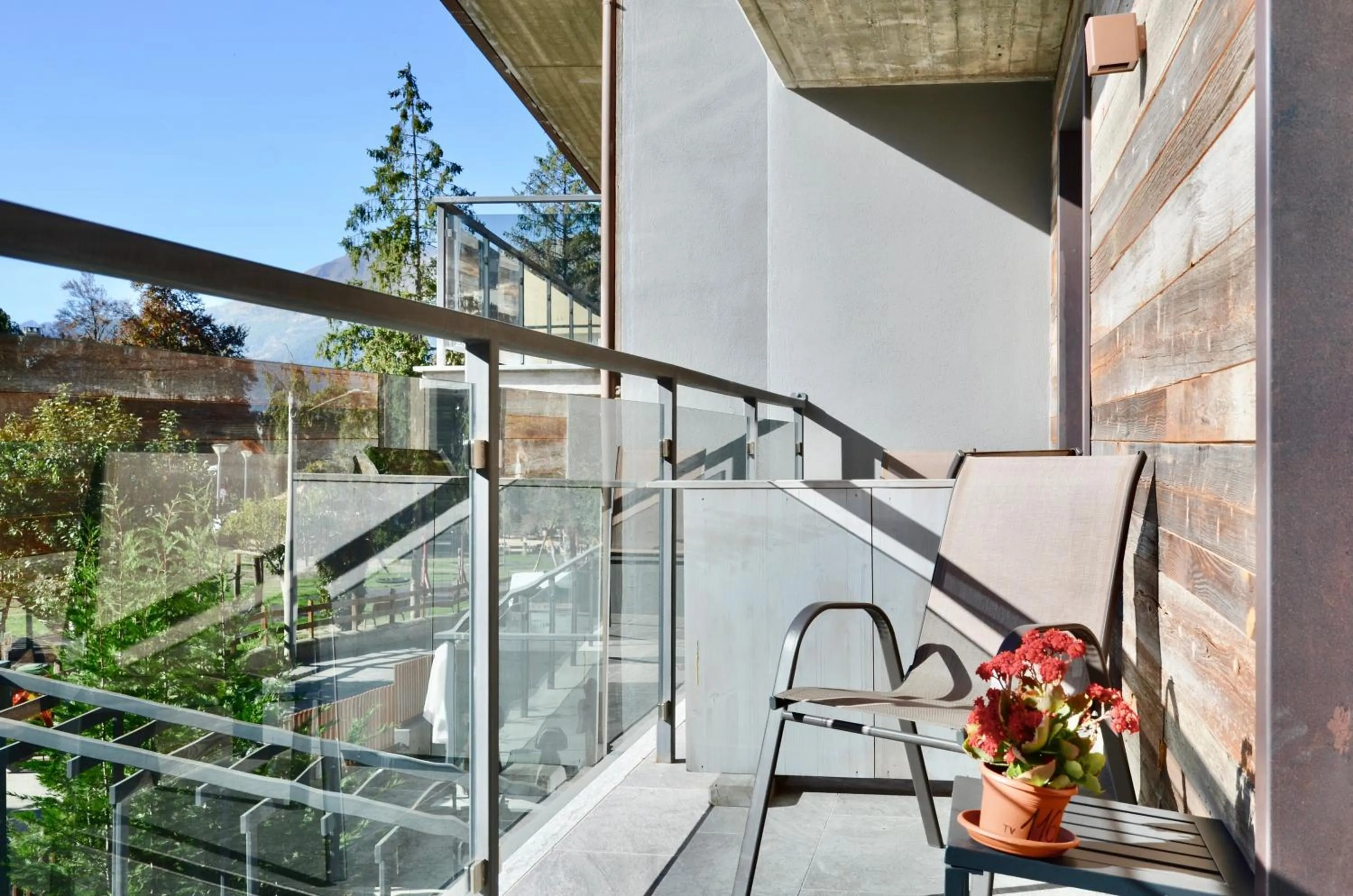 Balcony/Terrace in Du Parc Hotel