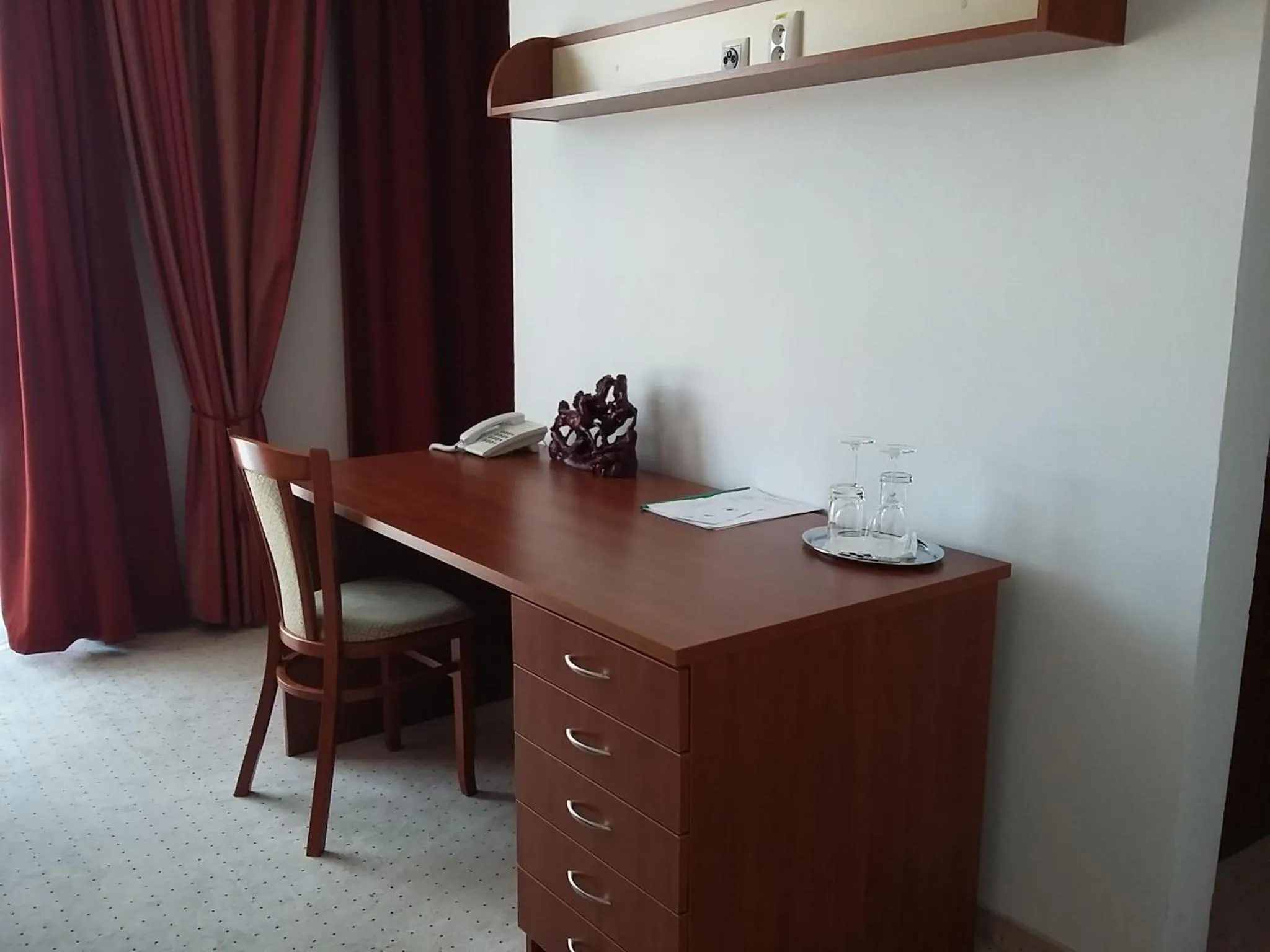 Decorative detail in Hotel Auto Jas