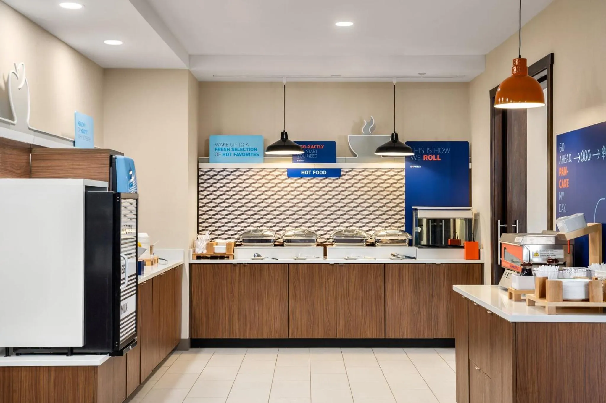 Restaurant/places to eat in Holiday Inn Express Richmond by IHG