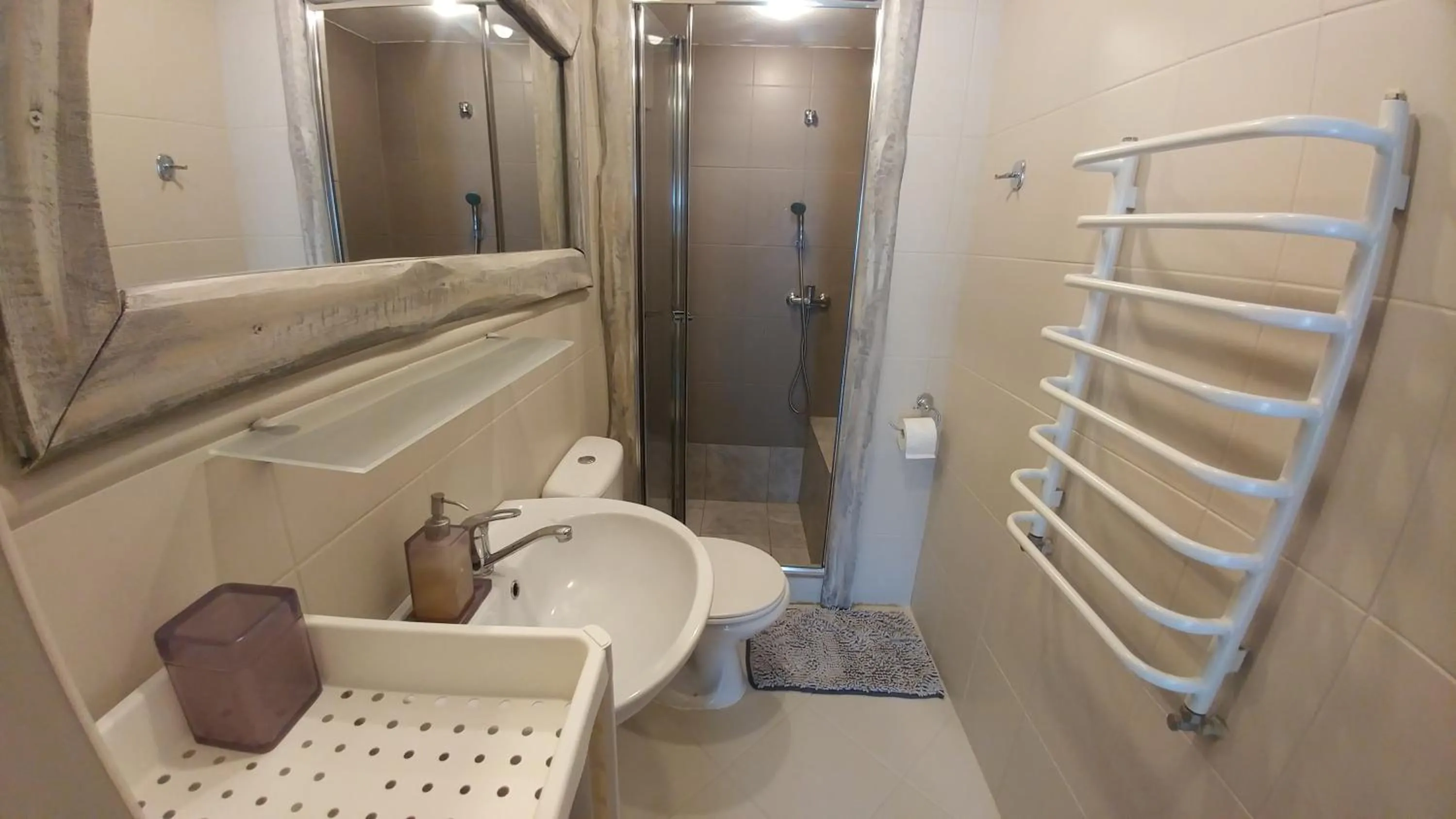 Bathroom in Pod Klimczokiem I