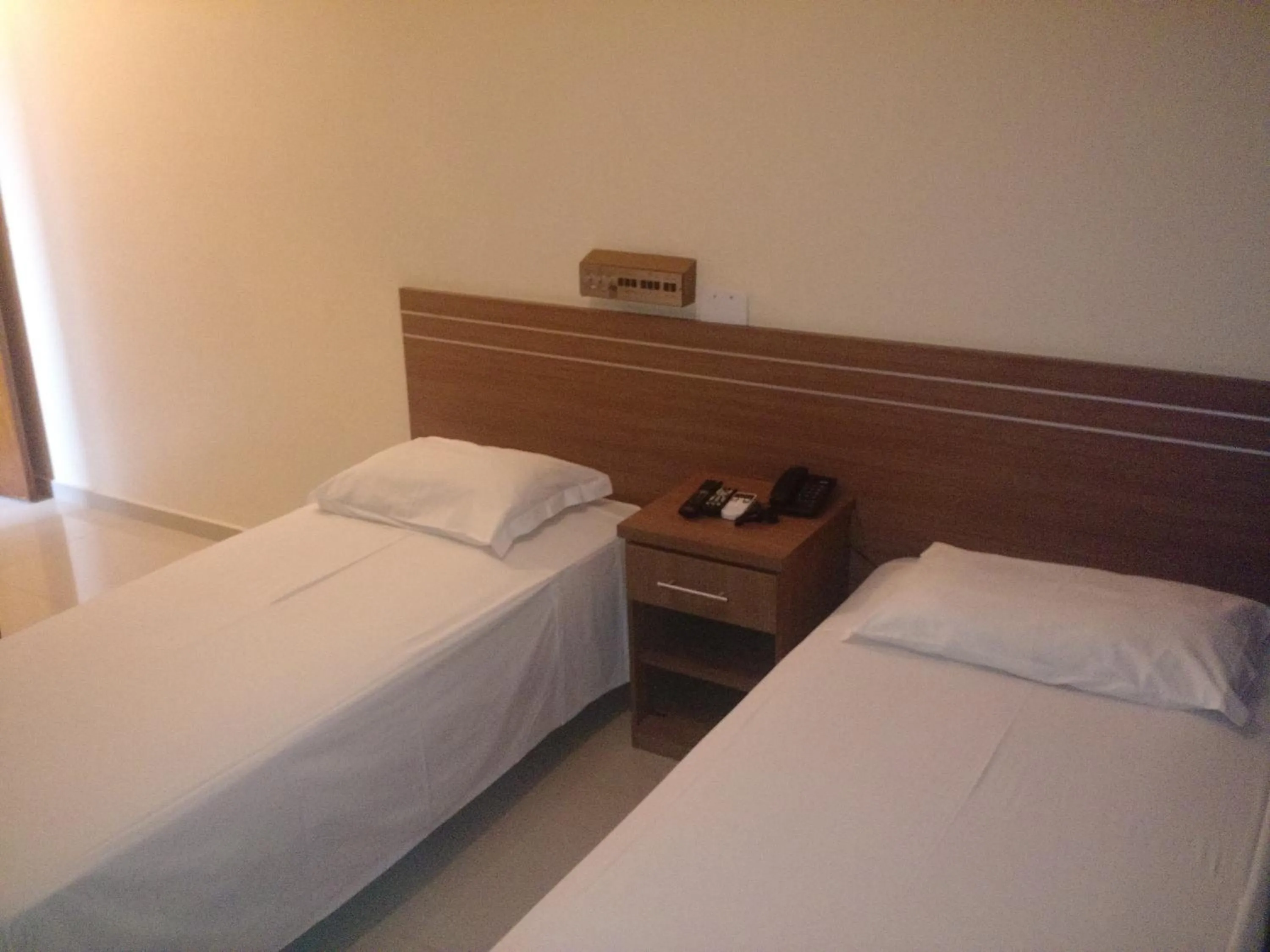 Bedroom, Bed in Plaza Suite Hotel