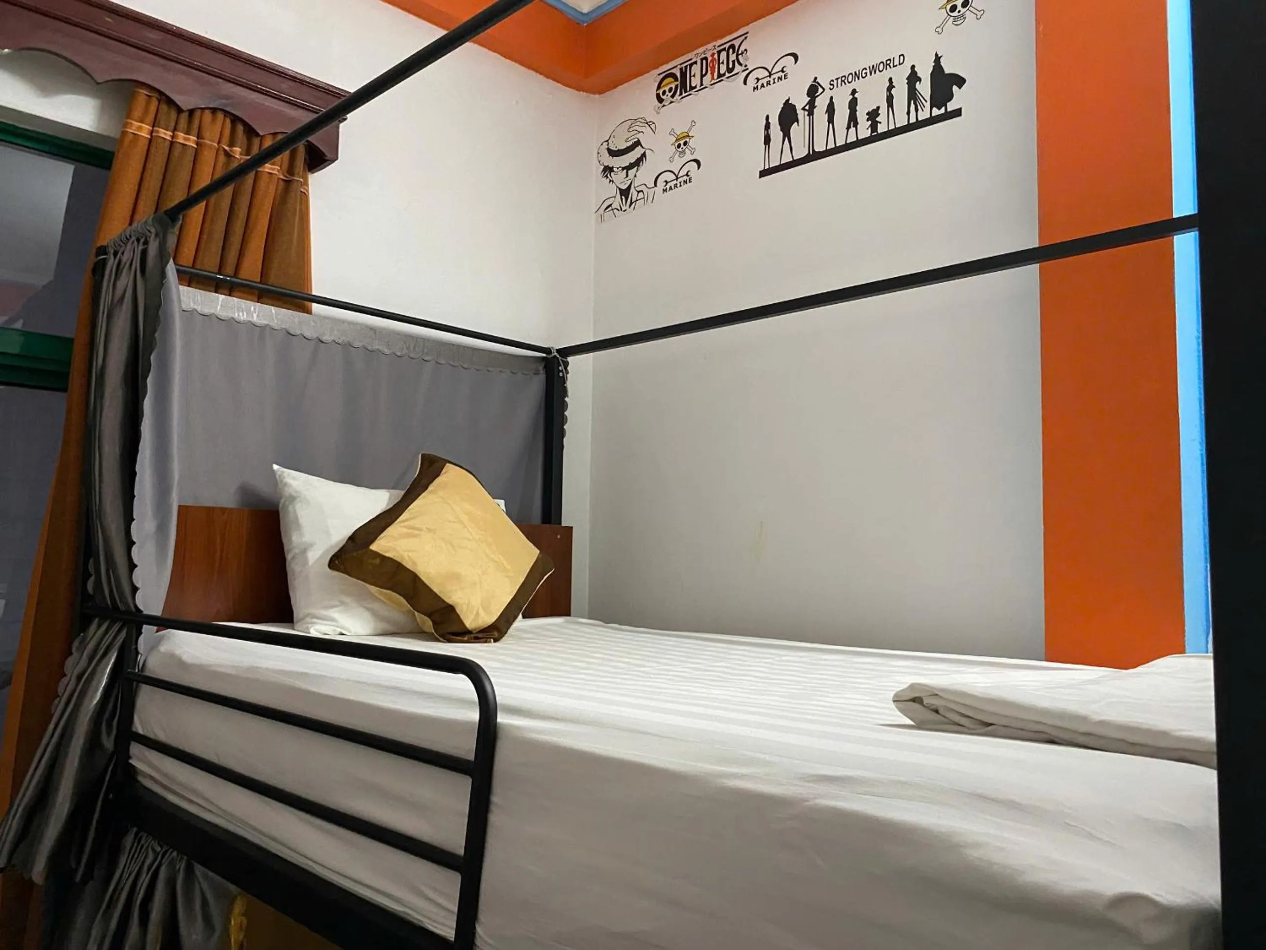 bunk bed, Bed in Alex Ha Long Hotel