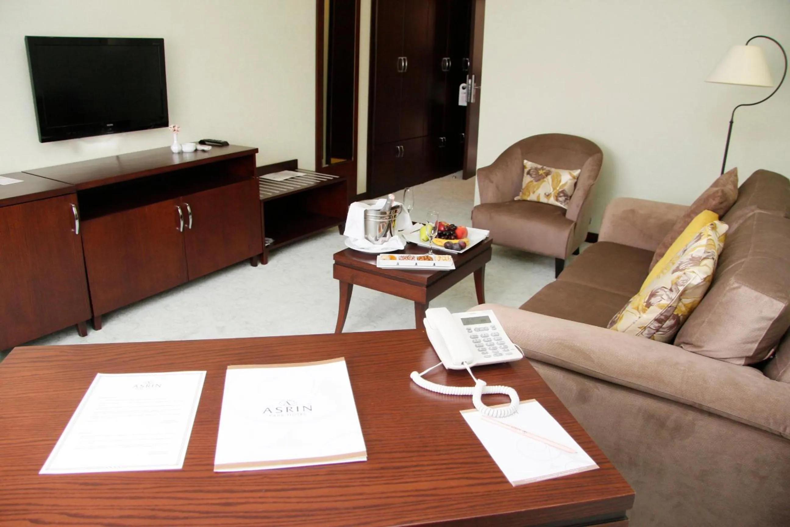 Seating area in Asrin Park Hotel & Spa Convention Center